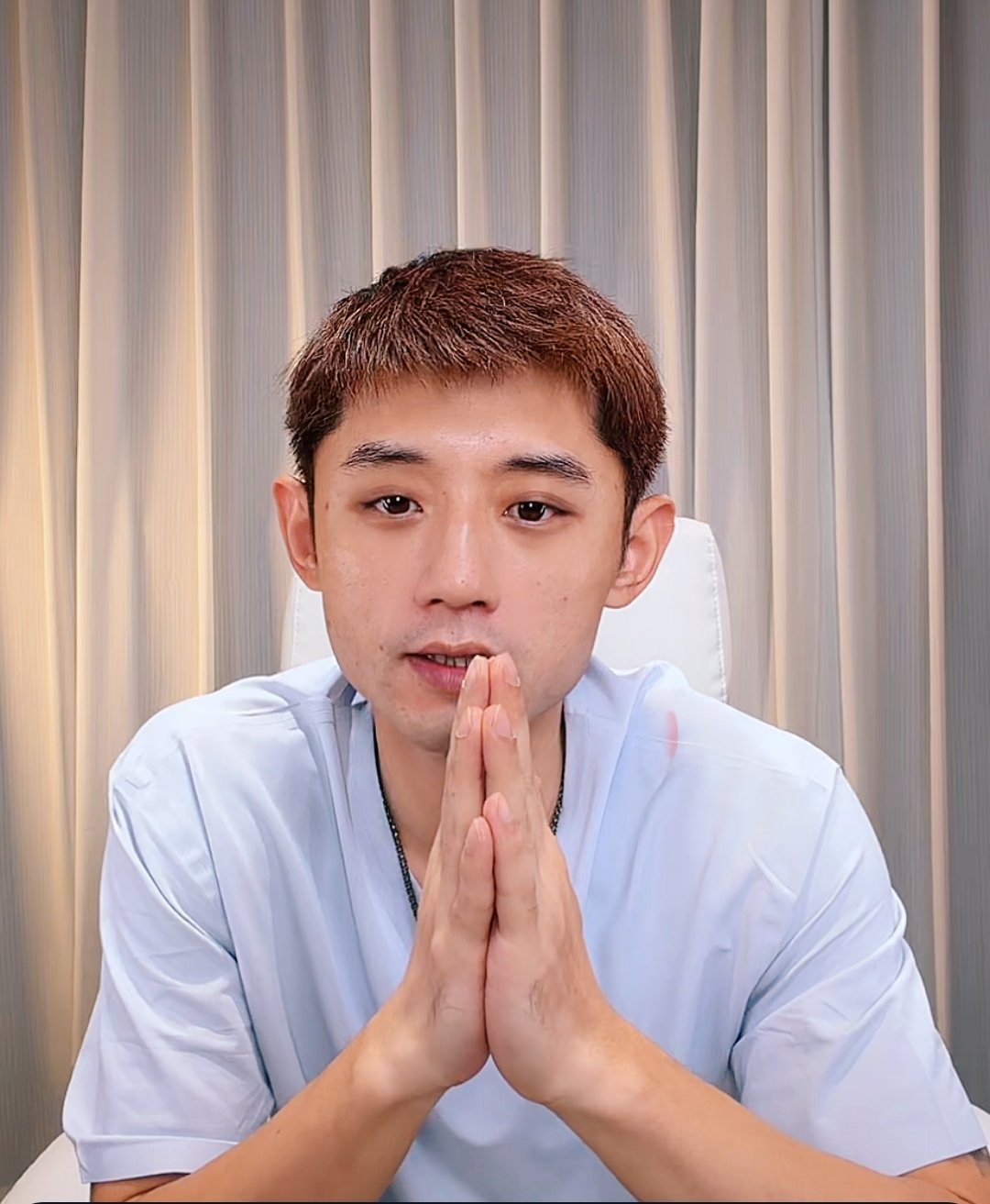 素颜长这样 