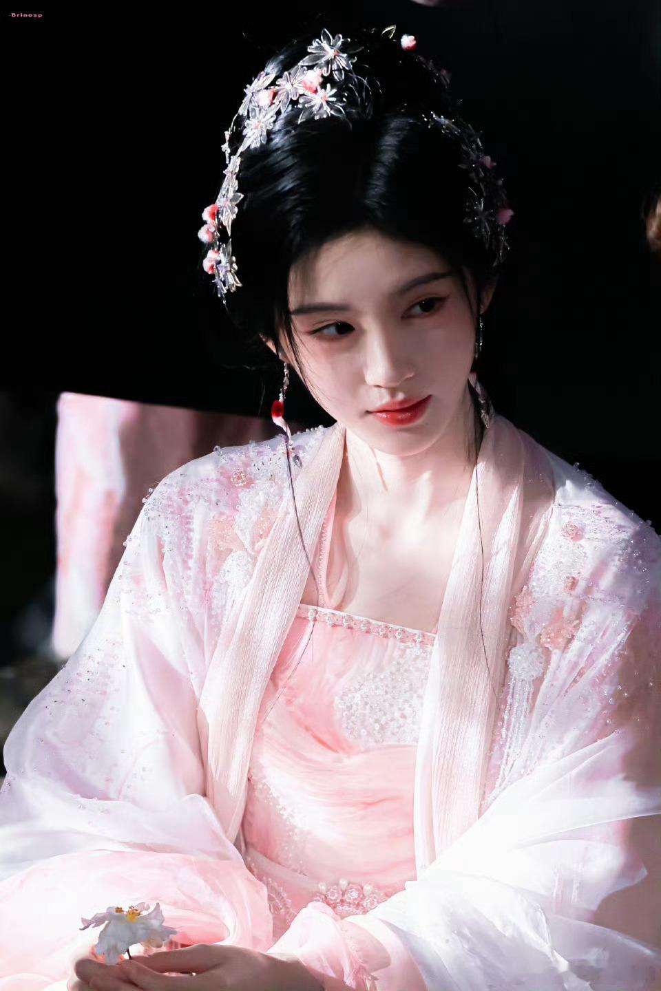 田曦薇姐姐就是好梦呀鞠婧祎