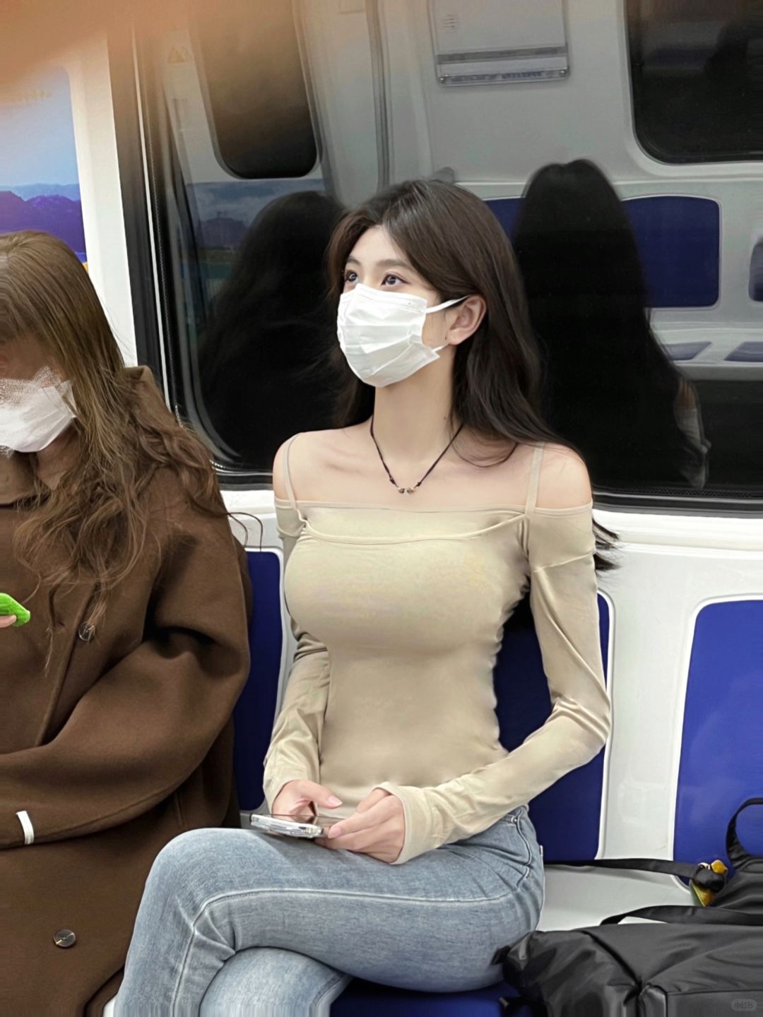 突然觉得自己身材很好又很会穿…