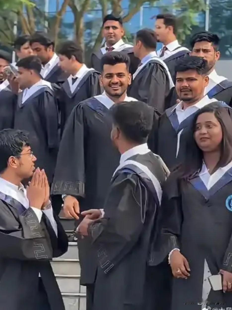 深圳办事速度要狠，效率必须鼓掌👏
深圳办事速度太顶了真让人佩服，简直是雷厉风行