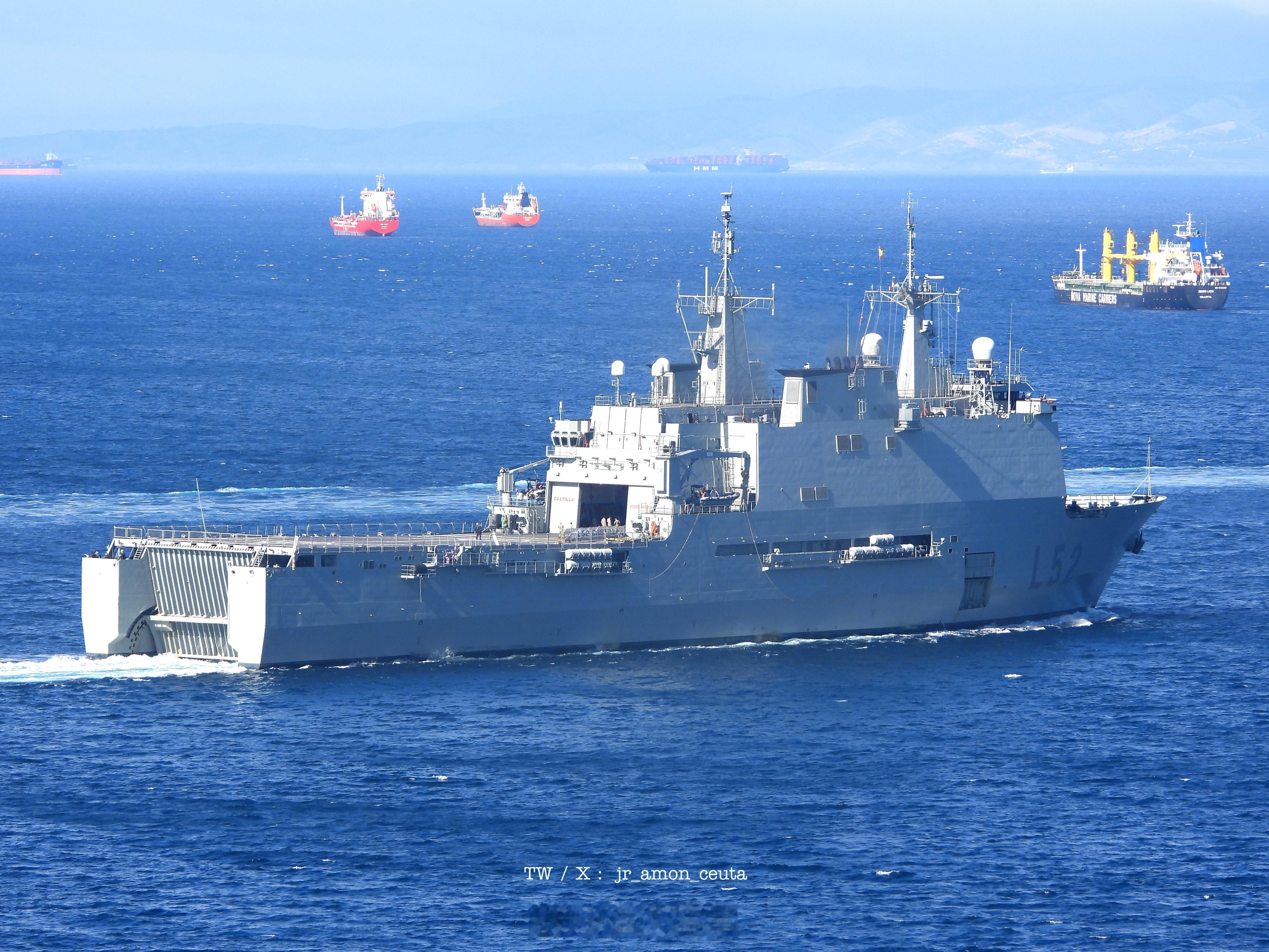 每天认识一件兵器烽火问鼎计划 西班牙海军“加利西亚”级两栖船坞运输舰“卡斯蒂利亚
