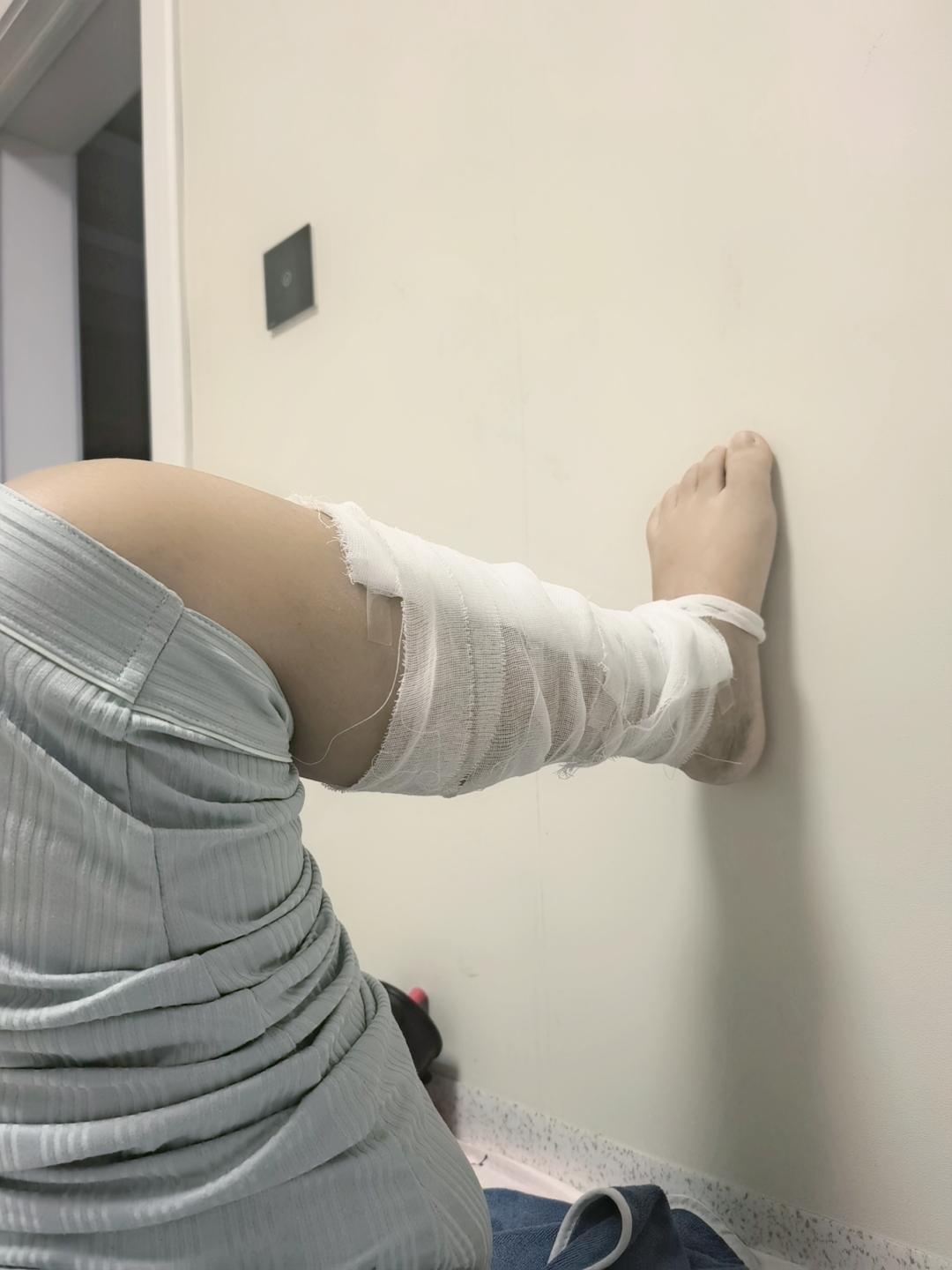 小样的还压不下去。压不下去我天天压。整不了你了呢还