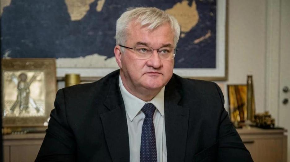 【乌方揭露俄谎言，呼吁各方理性看待冲突】乌克兰外交部长安德烈·西比加指出，近一天