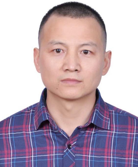 刘希文，男，1977年11月出生，山东华源锅炉有限公司焊工、焊接高级技师。199