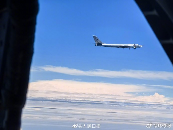 【现场！#多图看中俄联合空中战略巡航#】6月27日，中俄两国空军在日本海、东海、