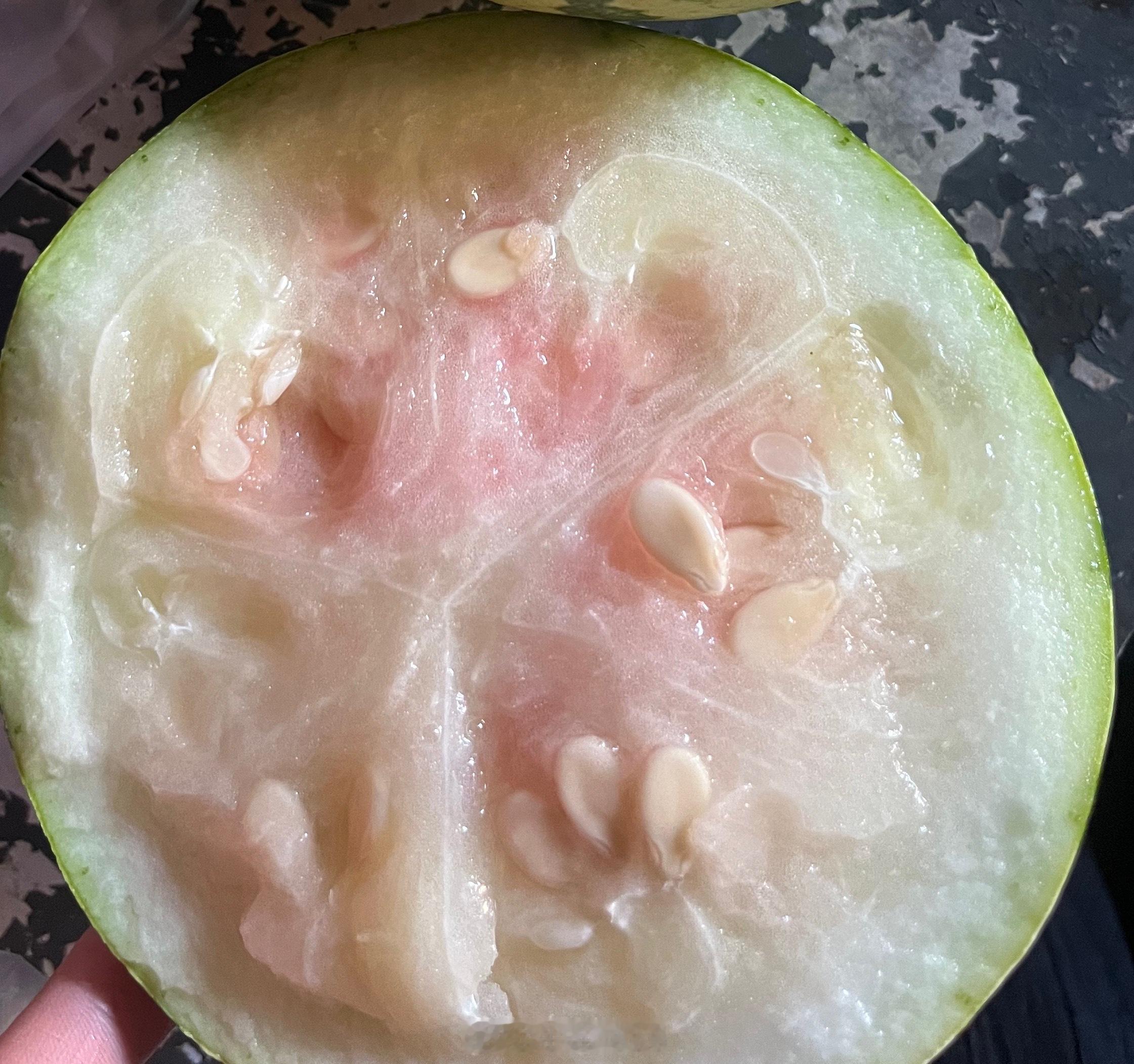 朋友们，这新品种西瓜，你们吃过没？