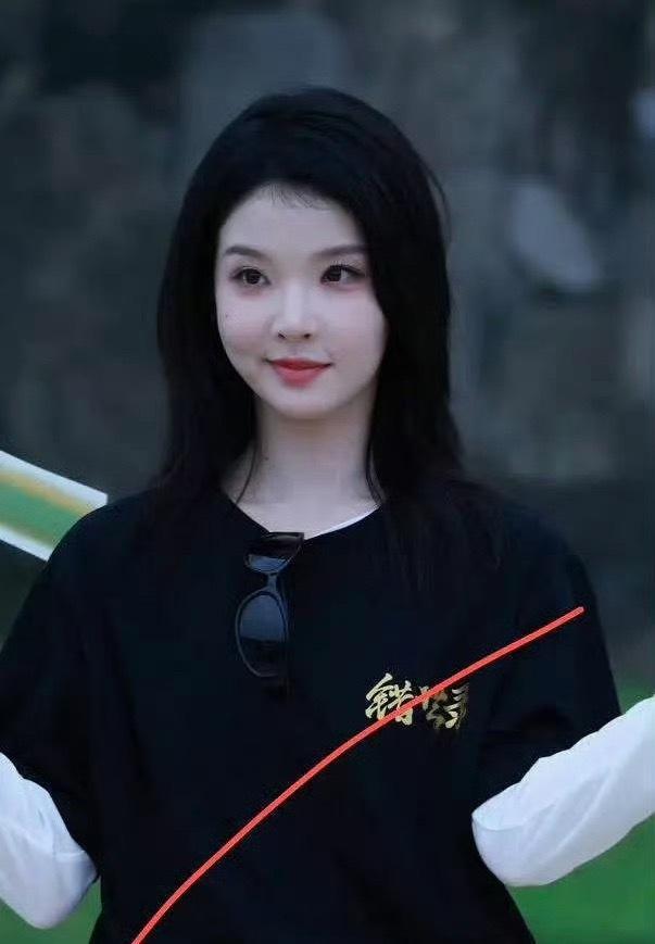 错世录今日开机，女主张淼怡现在长这样……
