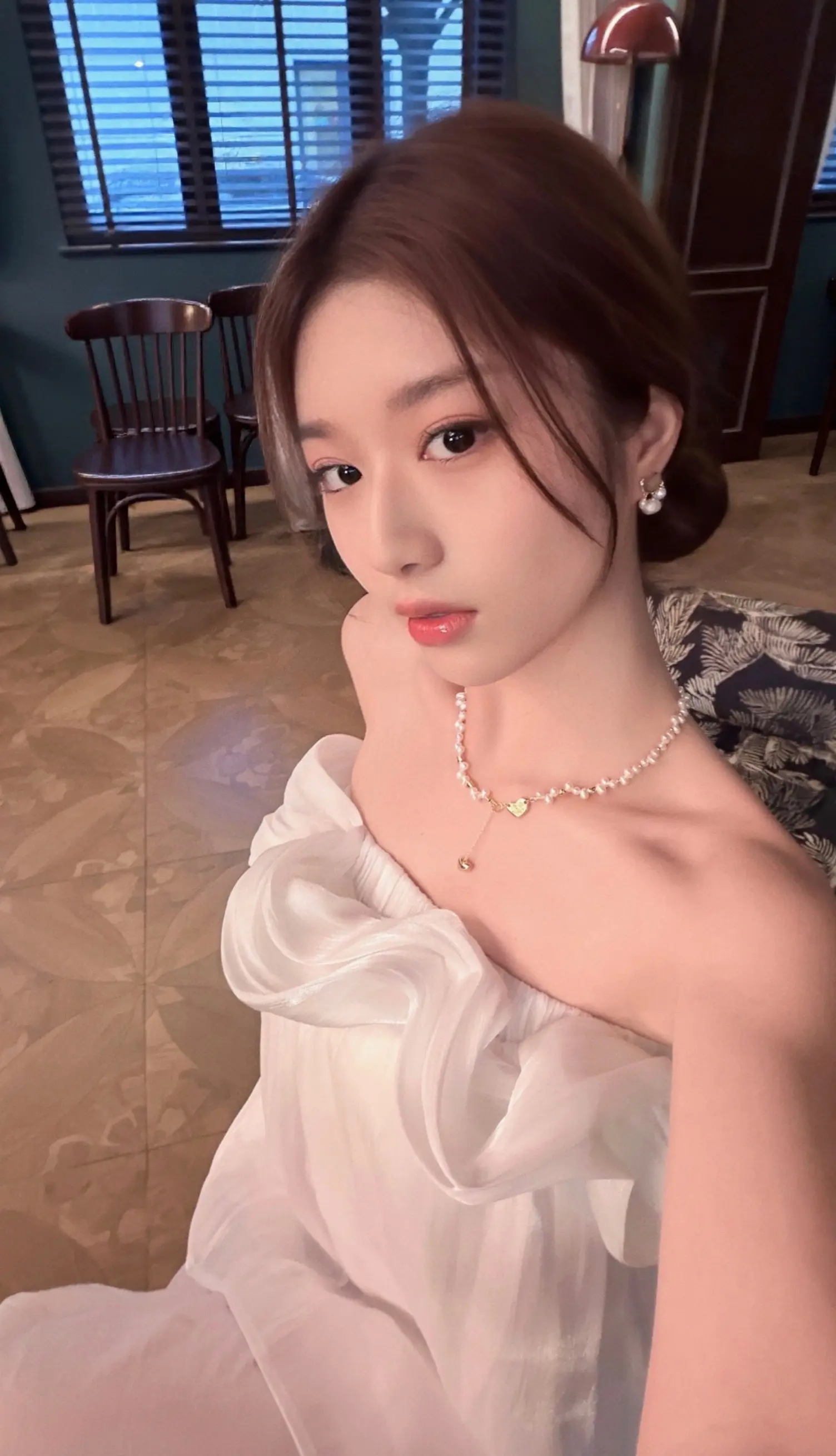 Pure white vibe ✨🤍。