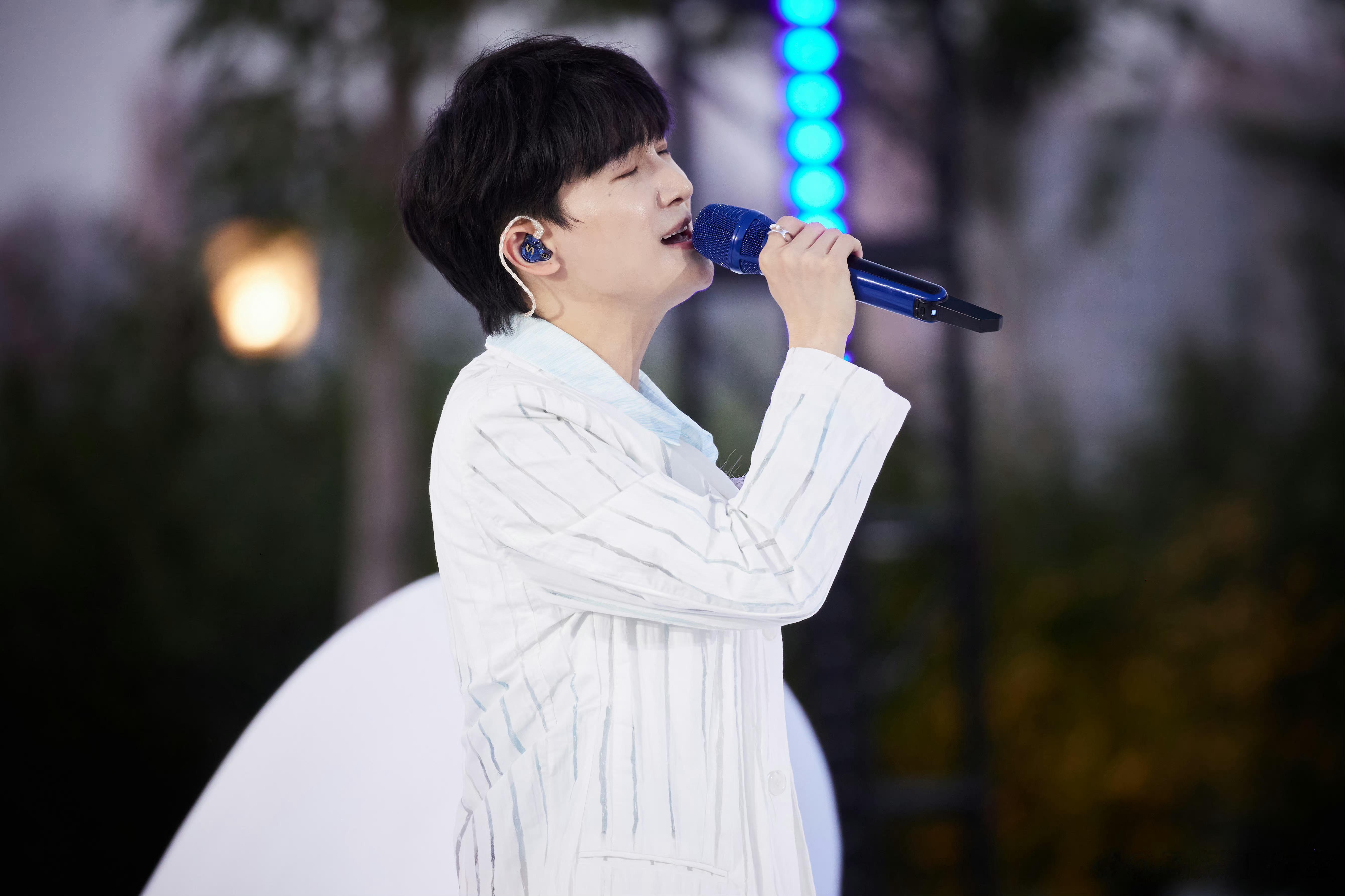 #周深[超话]#[音乐] #周深你好生活# [2023.10.07]💫 《你好