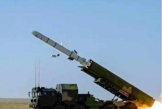 如果一枚东风41命中美军航母甲板，那航母会沉吗?说句实话吧，东风41还真没办法击