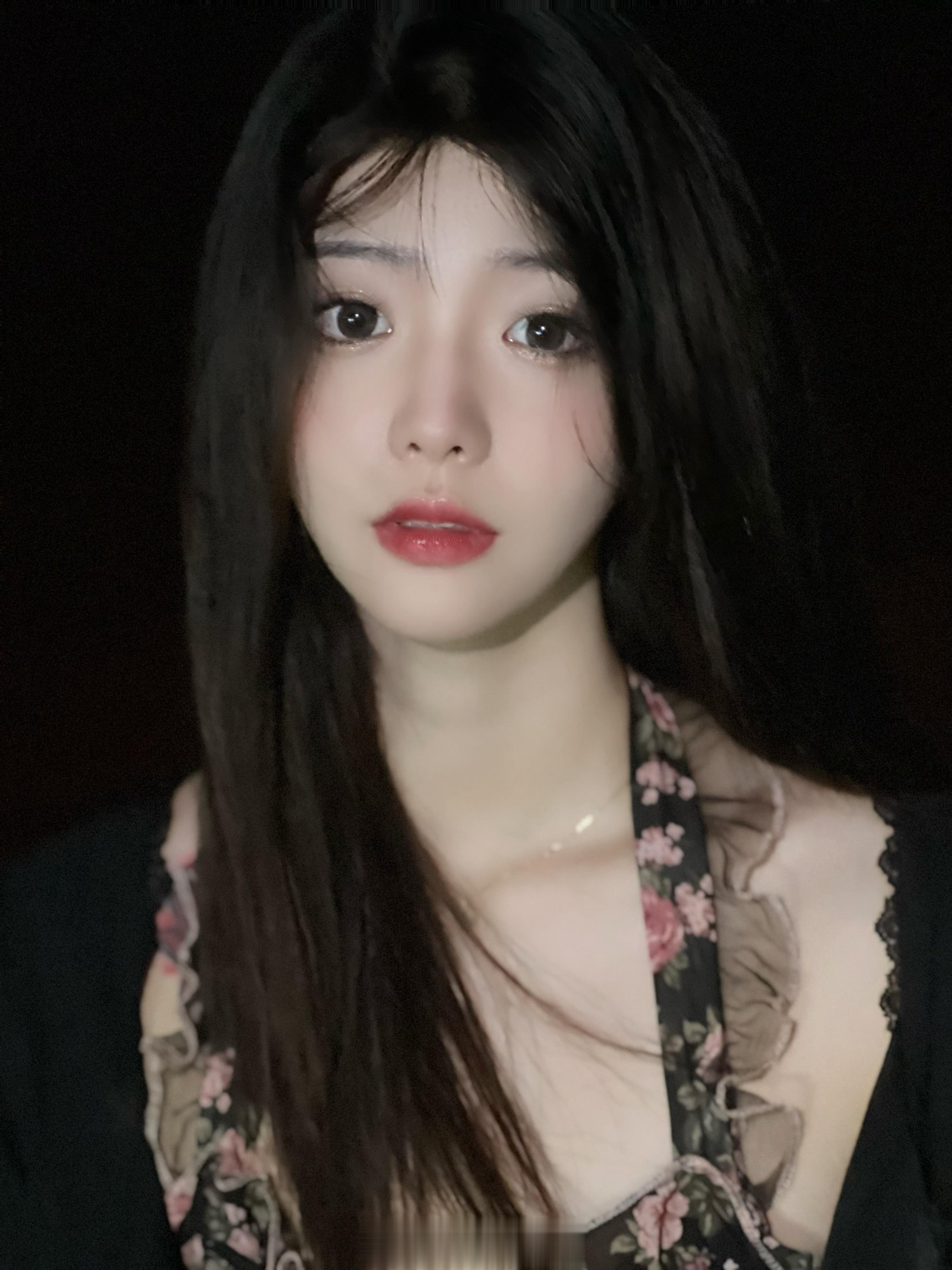 所以呢 要多漂亮才能被爱 ​​​