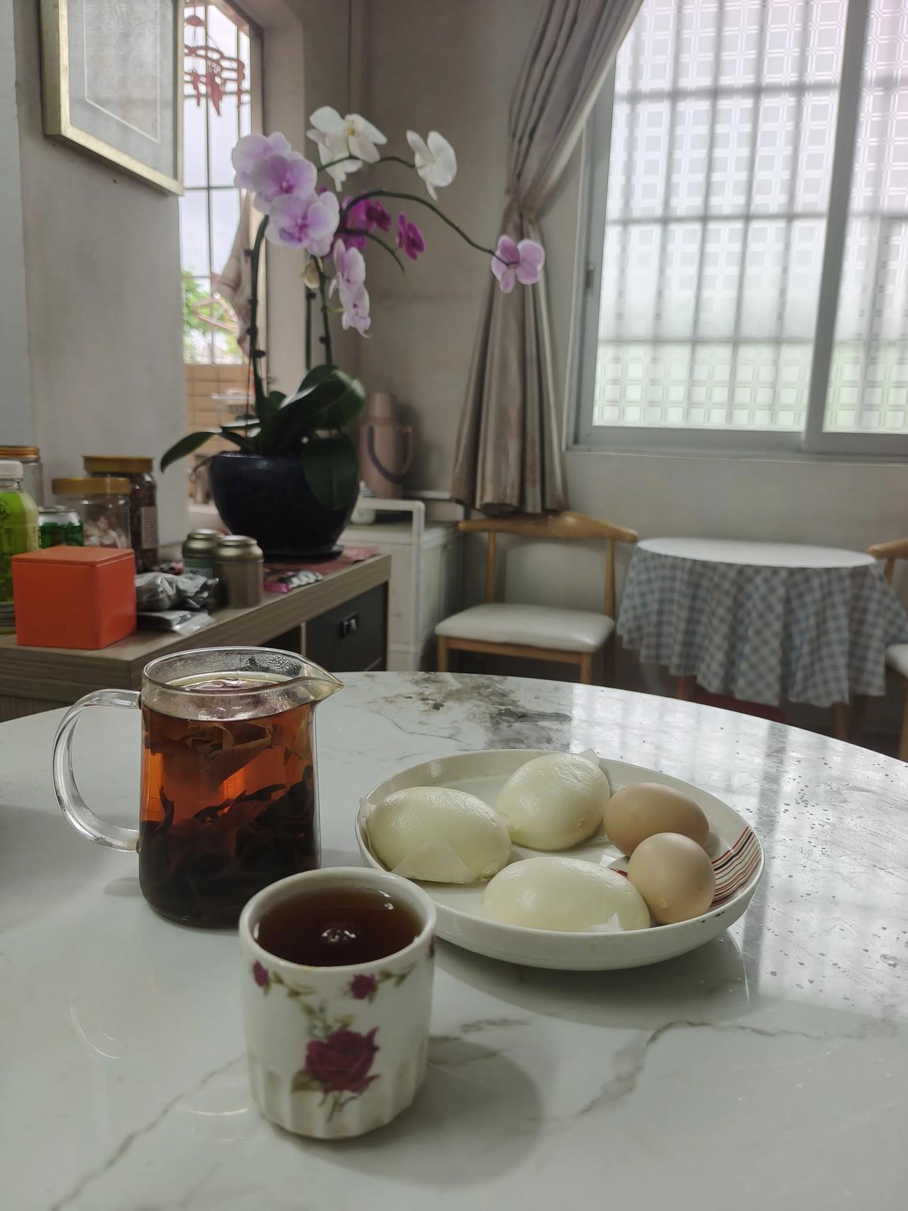广州早餐打卡这些就是我的早餐，真是很失礼，我虽然也是广州人，但我不敢说这就是广州