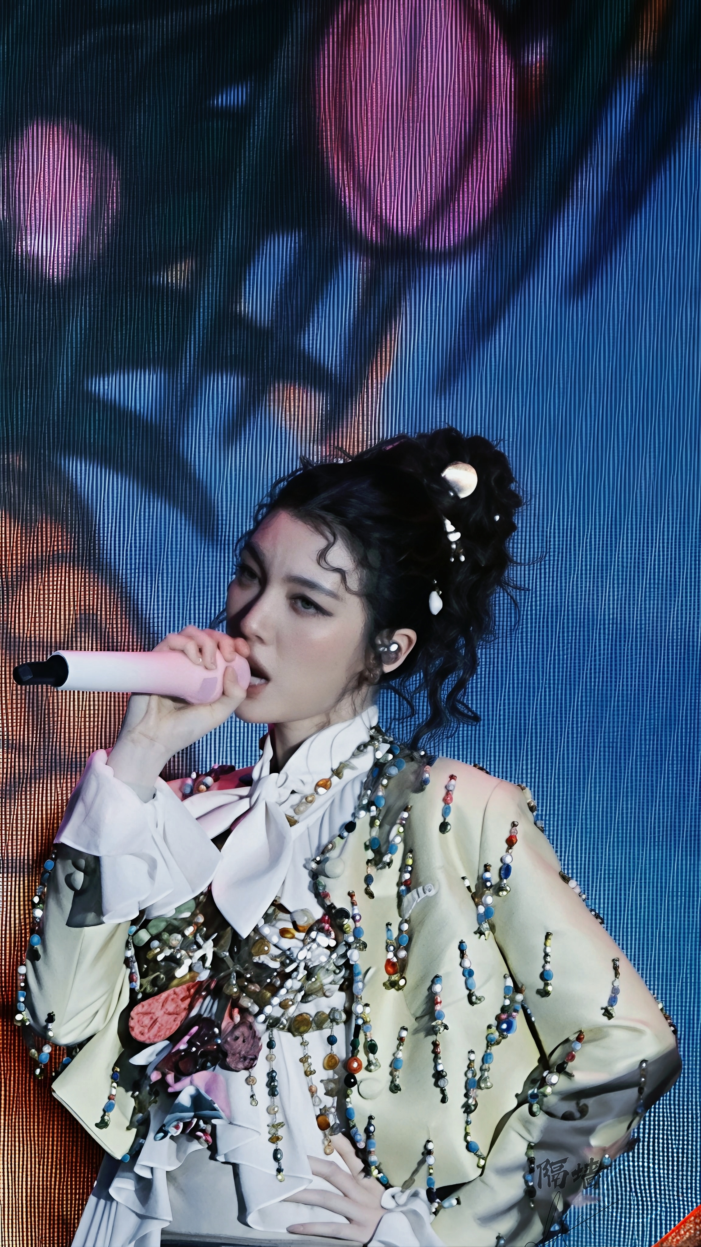 lingorm lingorm 冷脸是真帅