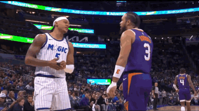 天生“技犯分子”！狄龙-布鲁克斯复出首战开场仅一分钟就吃到技术犯规😭