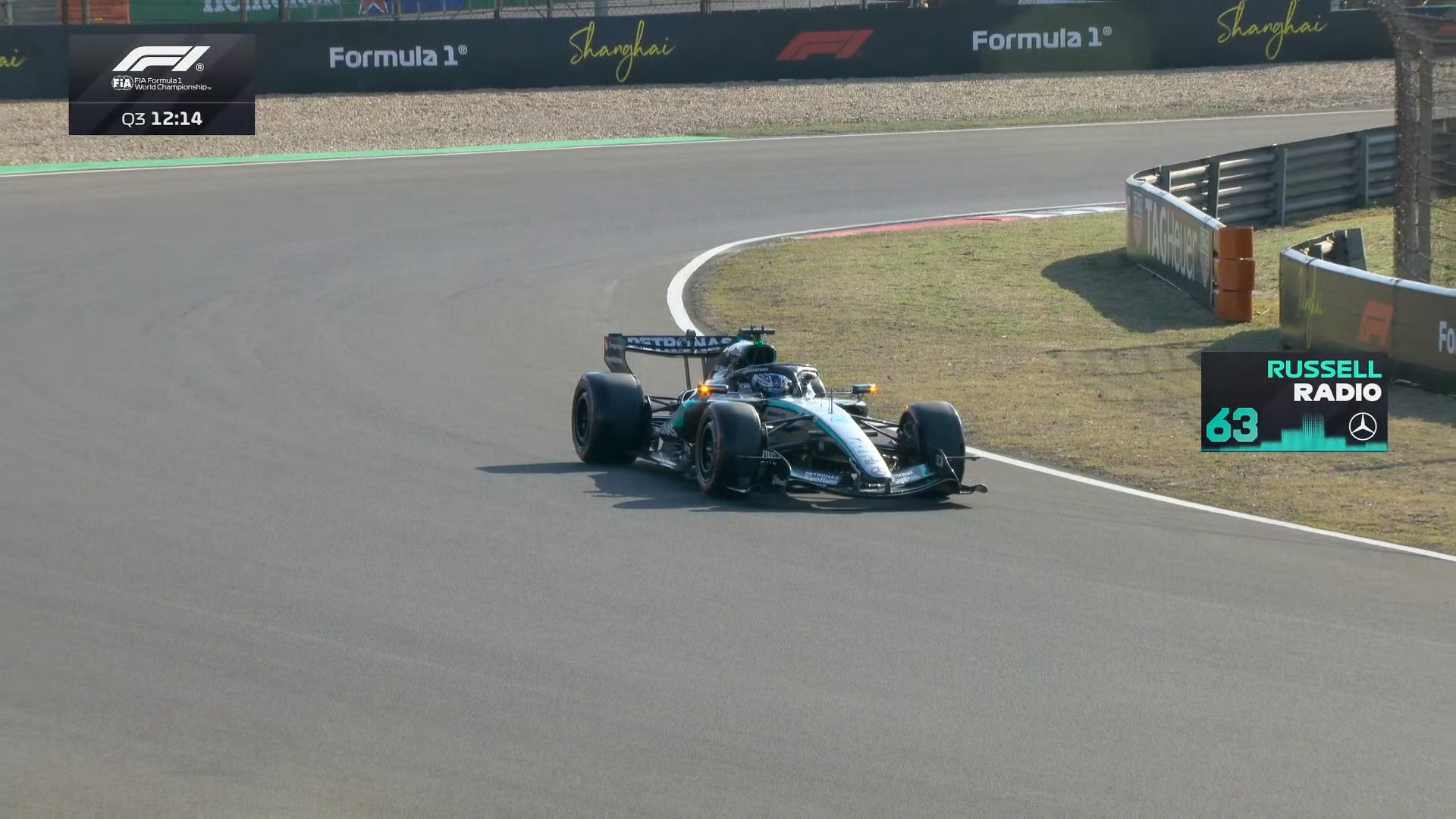 拉塞尔车坏了安东内利夺F1生涯首个杆位Mercedes 真的太快了！恭喜小kim