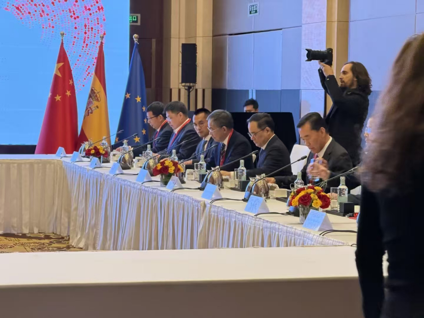 长安汽车在海外市场是怎样布局的？在参与西班牙首相佩德罗·桑切斯与中国企业见面会时