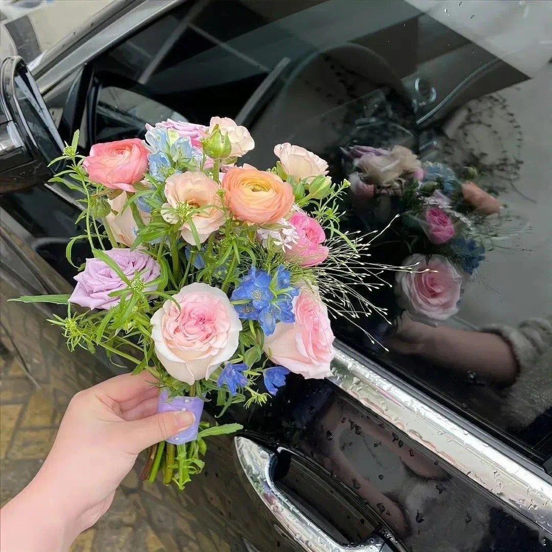 世界上所有的惊喜和好运，都是你积累的温柔和善良。#每日一善[超话]# ​​​