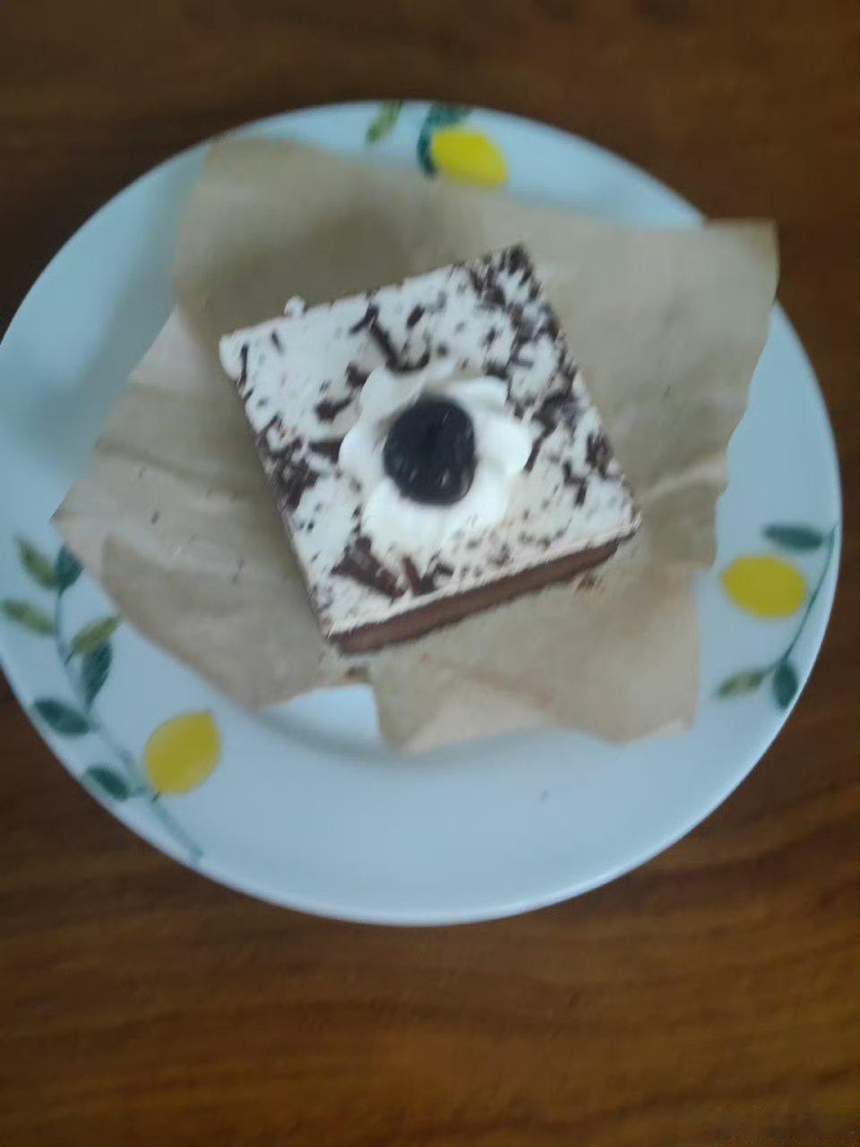 甜食脑袋请集合有没有和我一样的甜食脑袋，这辈子都戒不掉甜甜的快乐！谢谢生活的小甜