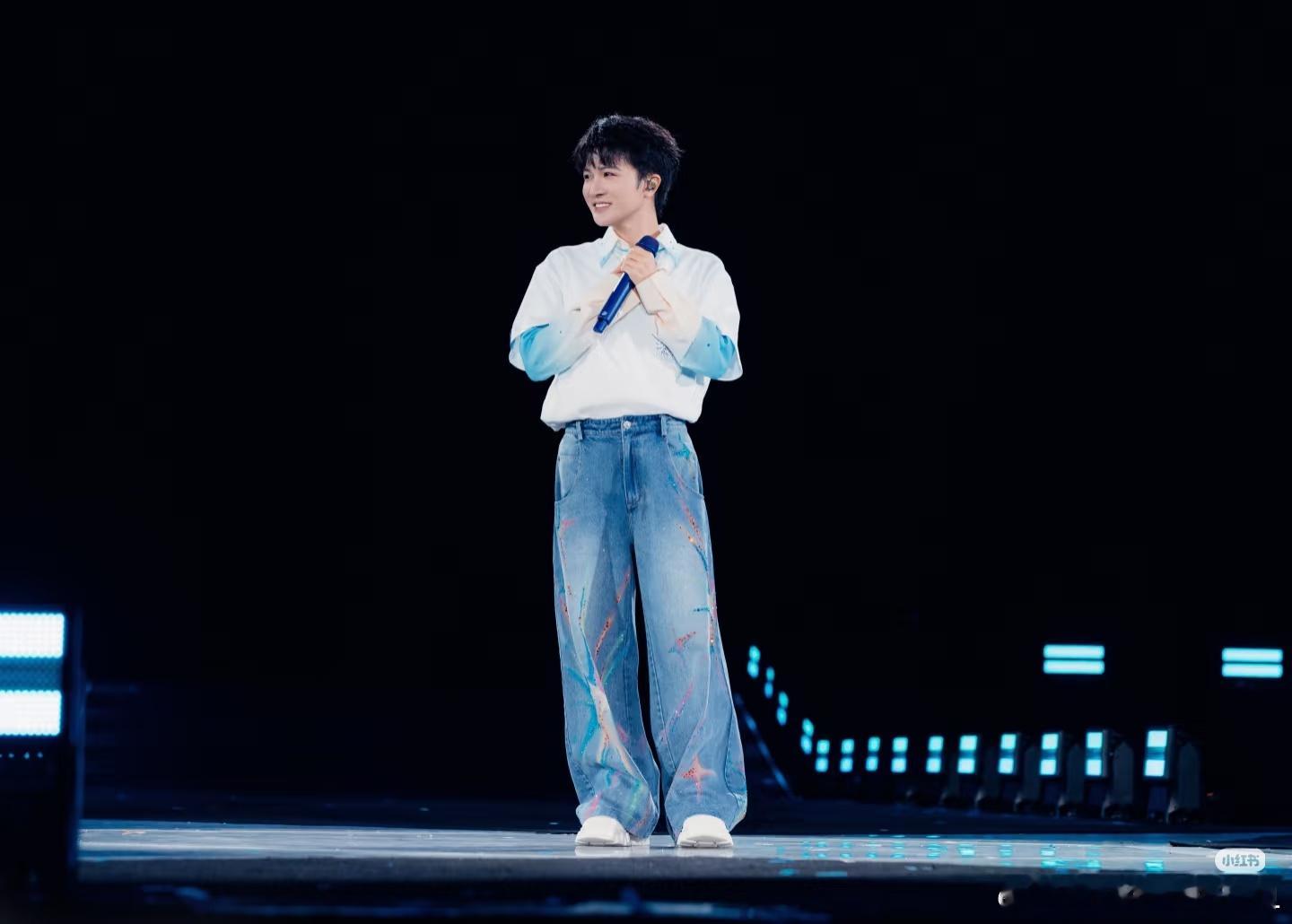 周深腾讯音乐由你榜5️⃣周深家里家外2主题曲时间啊 一定会帮你见证，向左或向右 