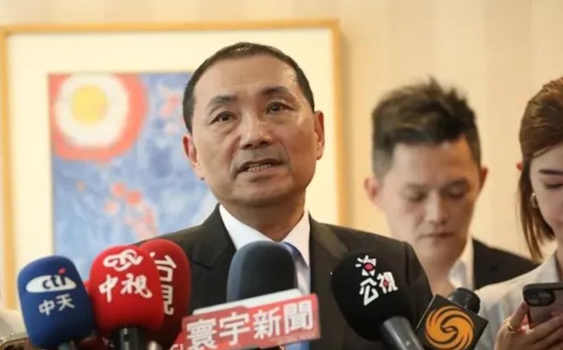 国民党高层跑到日本，对着日本前首相一顿“交底”，掏心掏肺就为了一句话：“我们保证