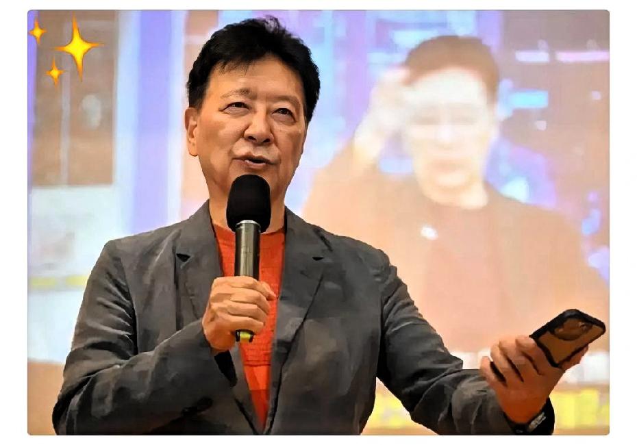 赵少康输不起？放话退d戳民dang zuida死xue

郑丽文刚当选，赵少康就