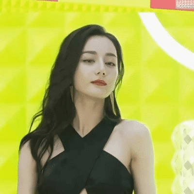 真的很建议姐姐去接一个疯批美人的剧本[爱你][爱你][爱你]越看越带感#迪丽热巴