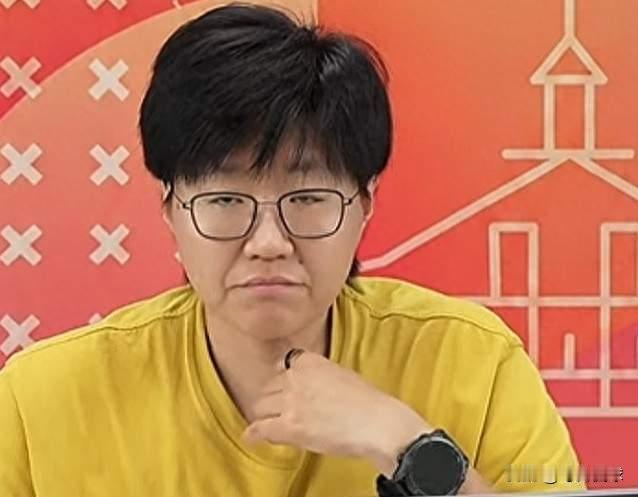 王楚钦4:1阿拉米扬，郭焱说出赢球原因，大头绝对看了赢张本那场