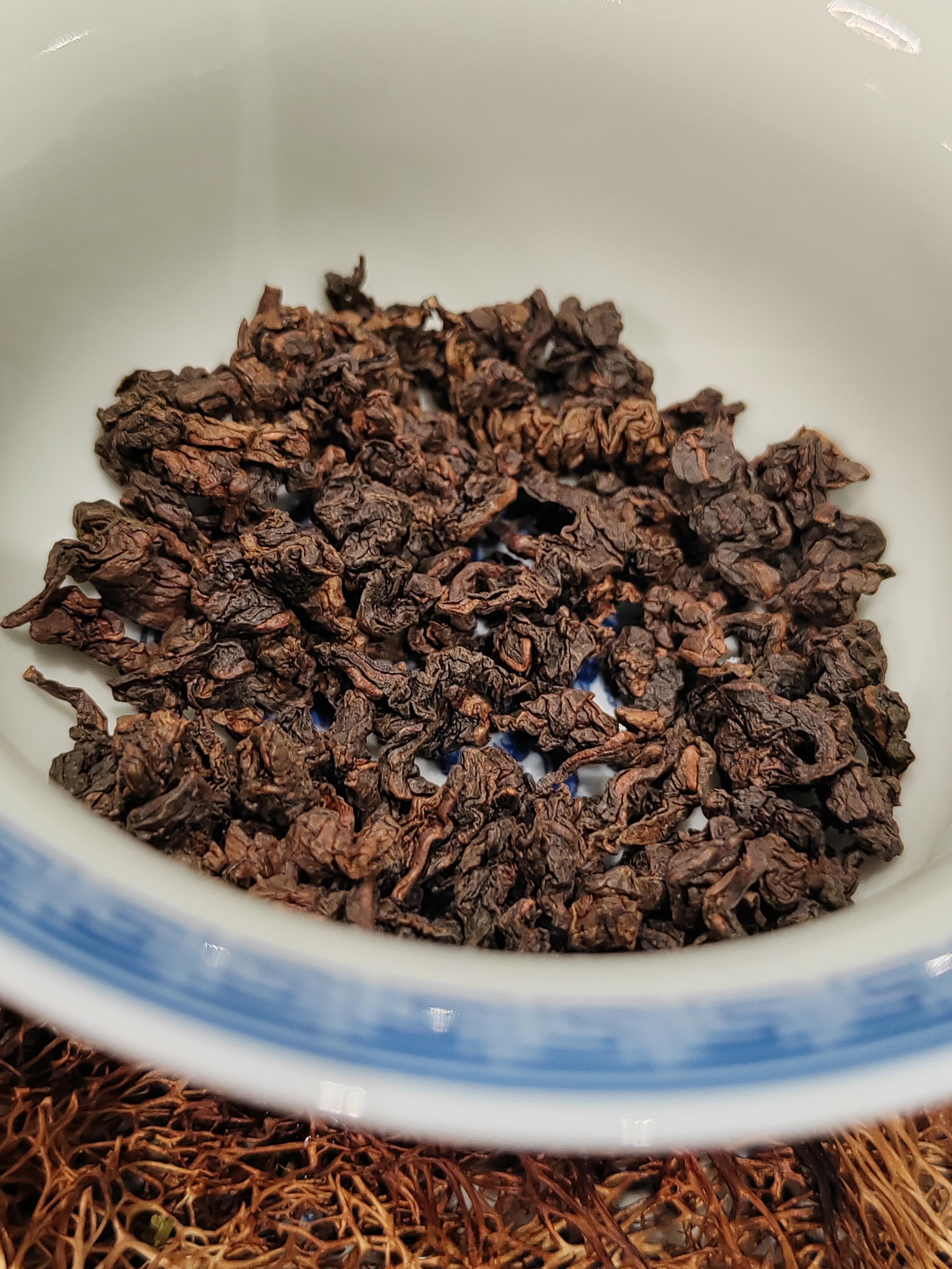 这世间的茶，慢的太少了，少到连一泡老铁都要被人遗忘。茶叶常识