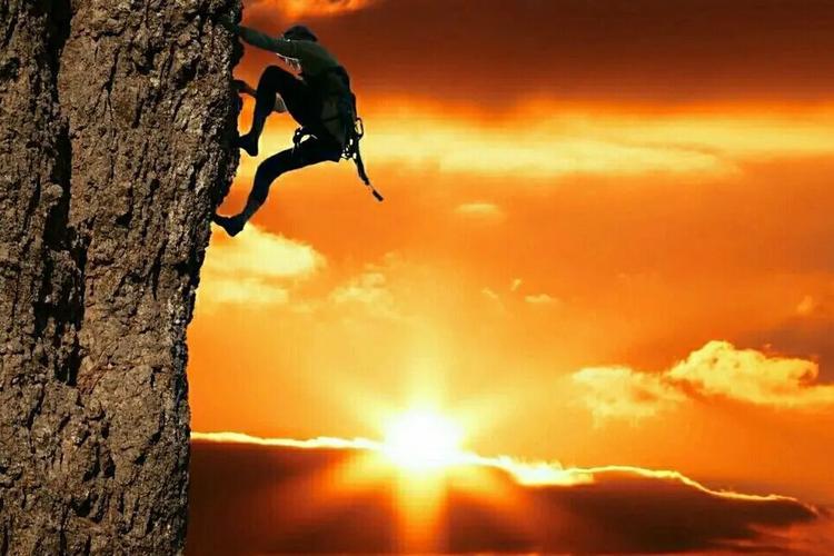 没人敢惹的狠人，都有这10个特征，你占了几条？
 
 
行走社会，与其做一个处处