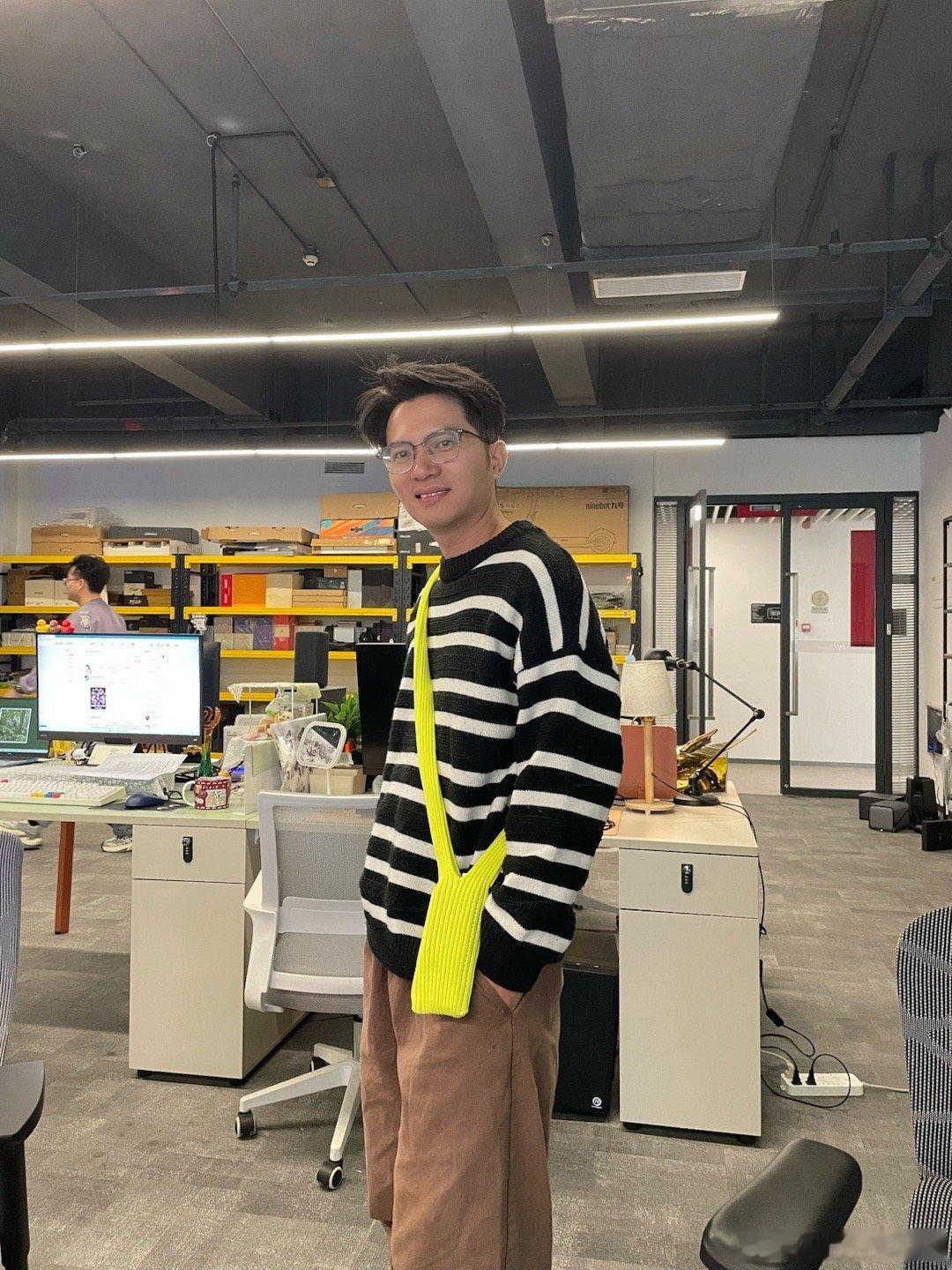 今天这个OOTD还可以吧