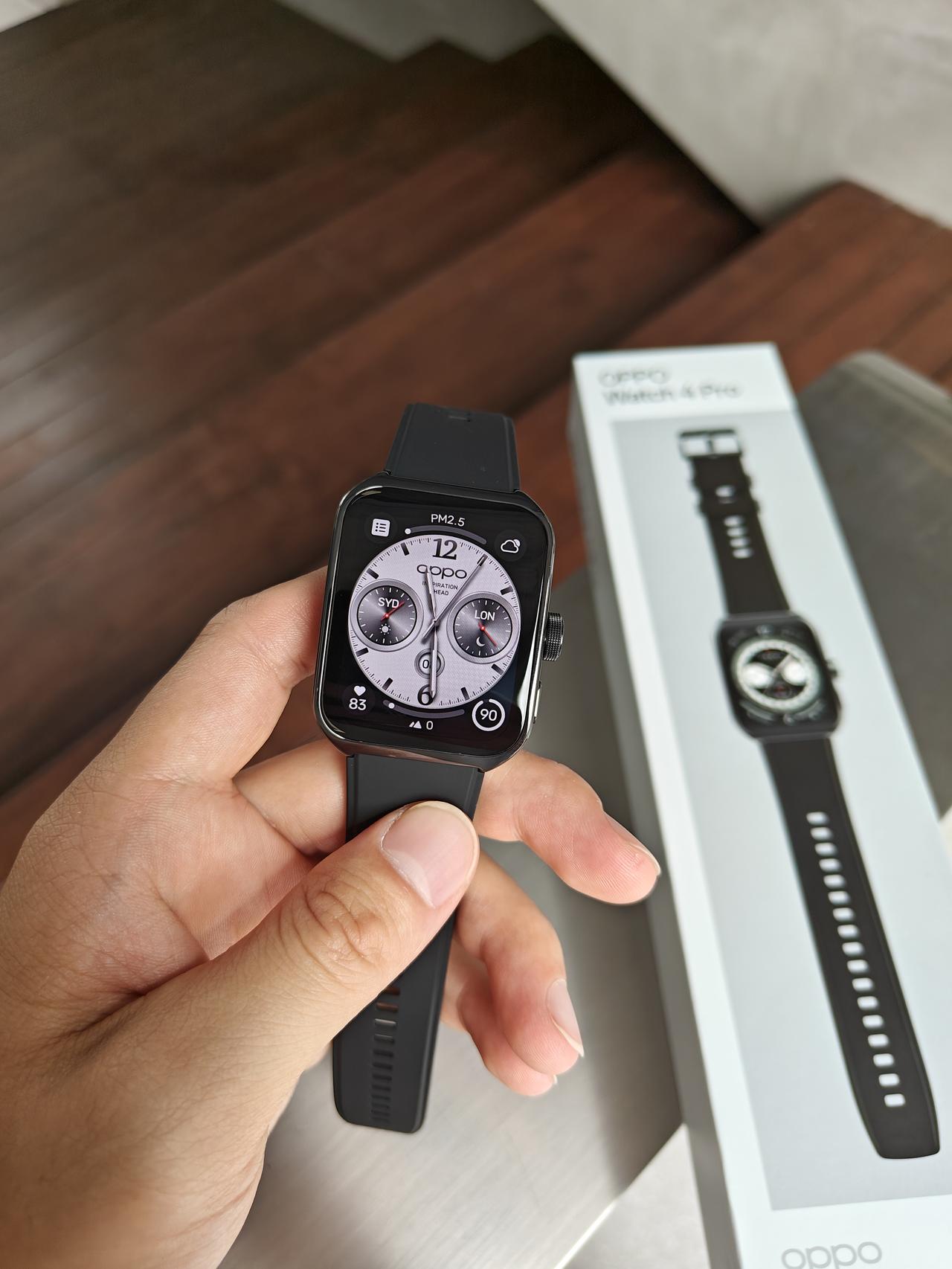 这算不算是首批上手OPPO Watch 4 Pro？下午刚发布，到手就赶紧体验了