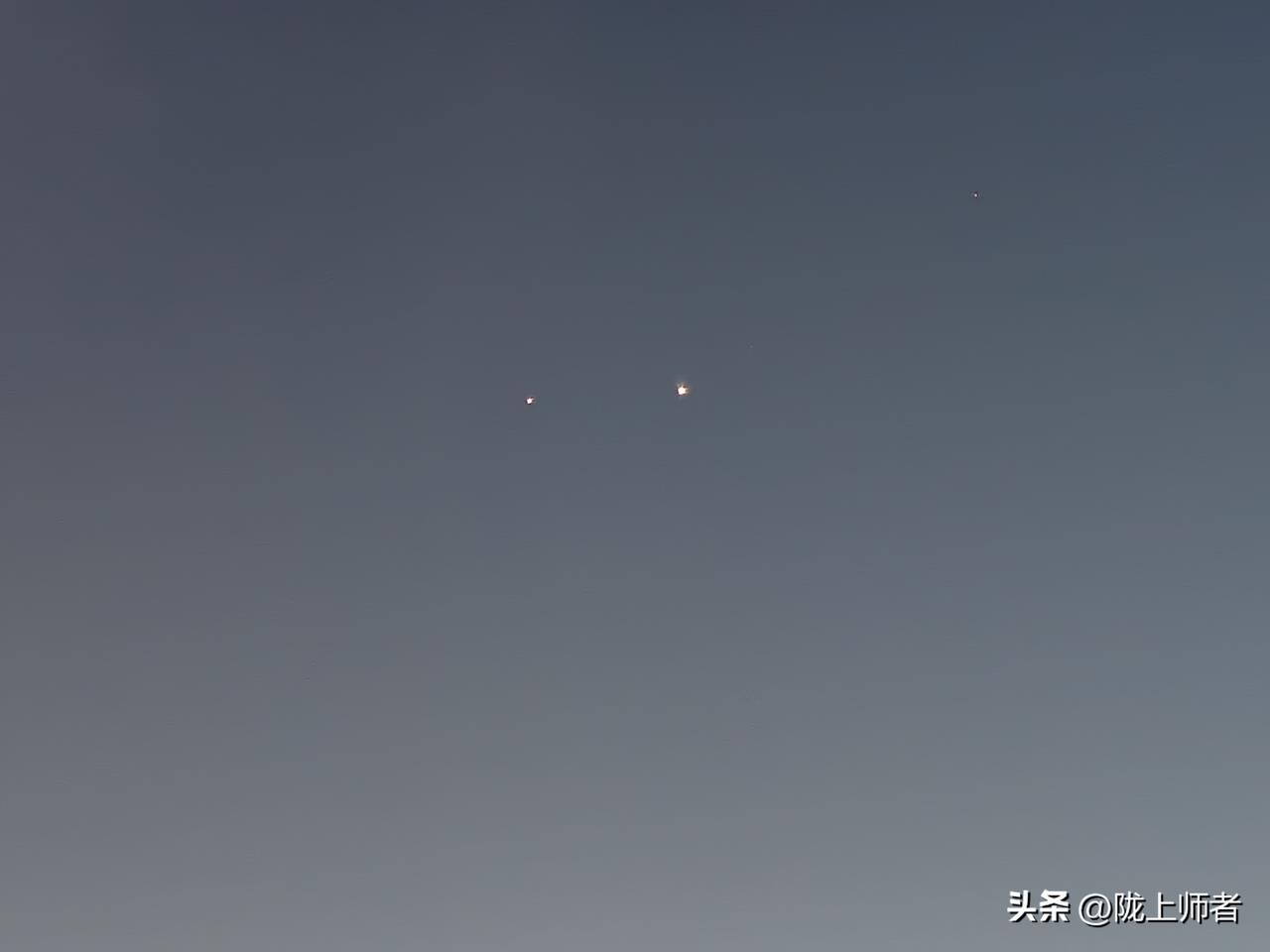 高考结束后考生们最想干的事情是什么？高考这三天考生和家长比谁都紧张，毕竟寒窗苦读