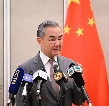 凭借中国现在的实力，改变世界秩序还做不到，但是对建立什么样的亚太秩序还是有一定发