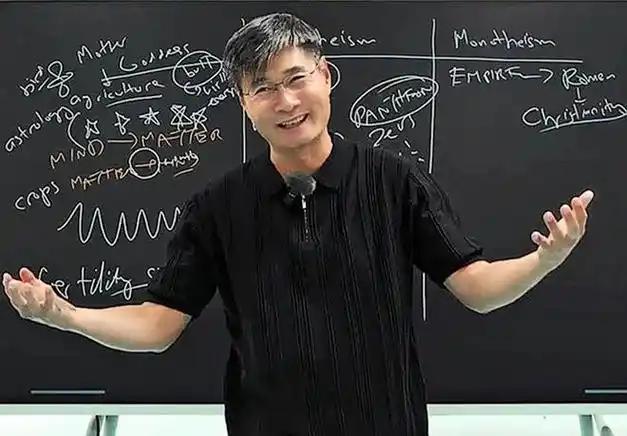 江学勤的道歉，比他骂中国那20年更值得警惕。仔细听他在皮尔斯·摩根节目上的话术：