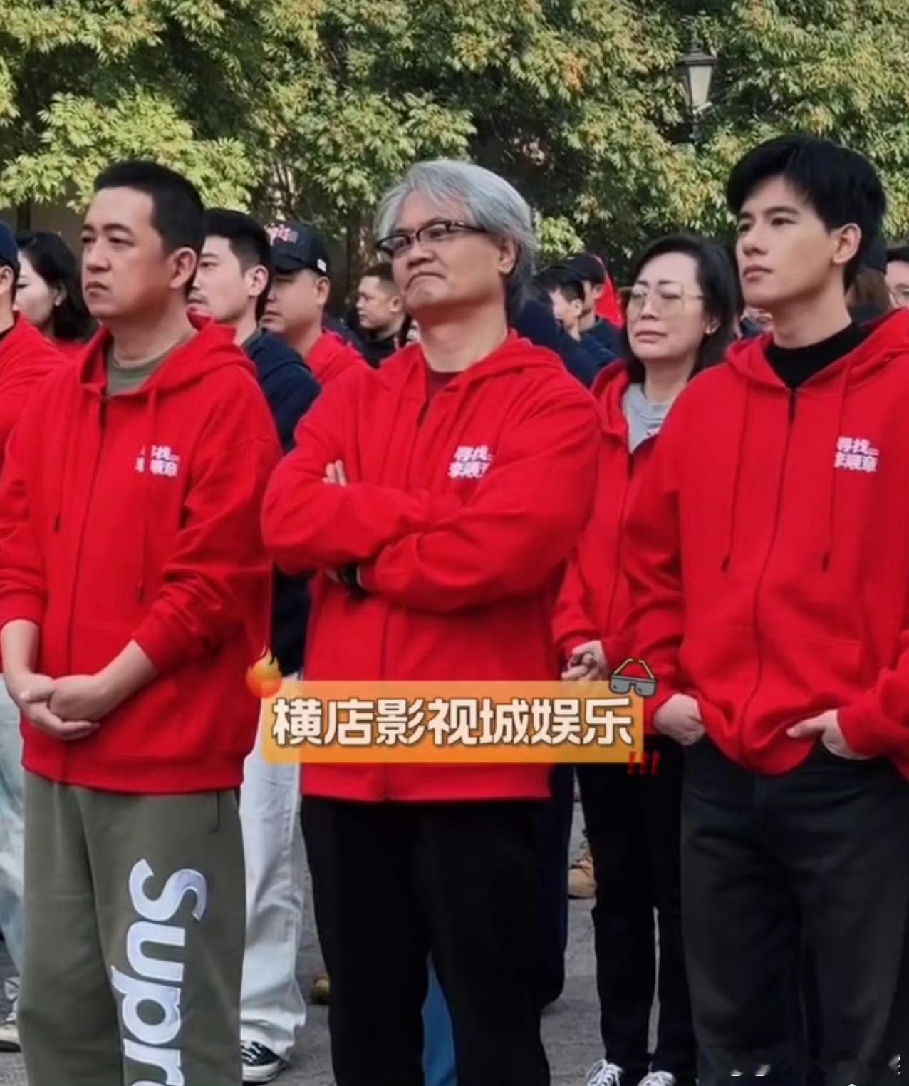 寻找李顺章开机爱奇艺奇幻剧《寻找李顺章》主演：潘粤明、胡先煦、谢可寅、马苏导演：