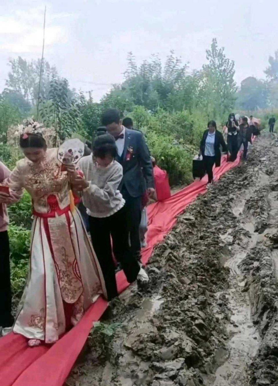 父母看到这一幕，不得后悔死 