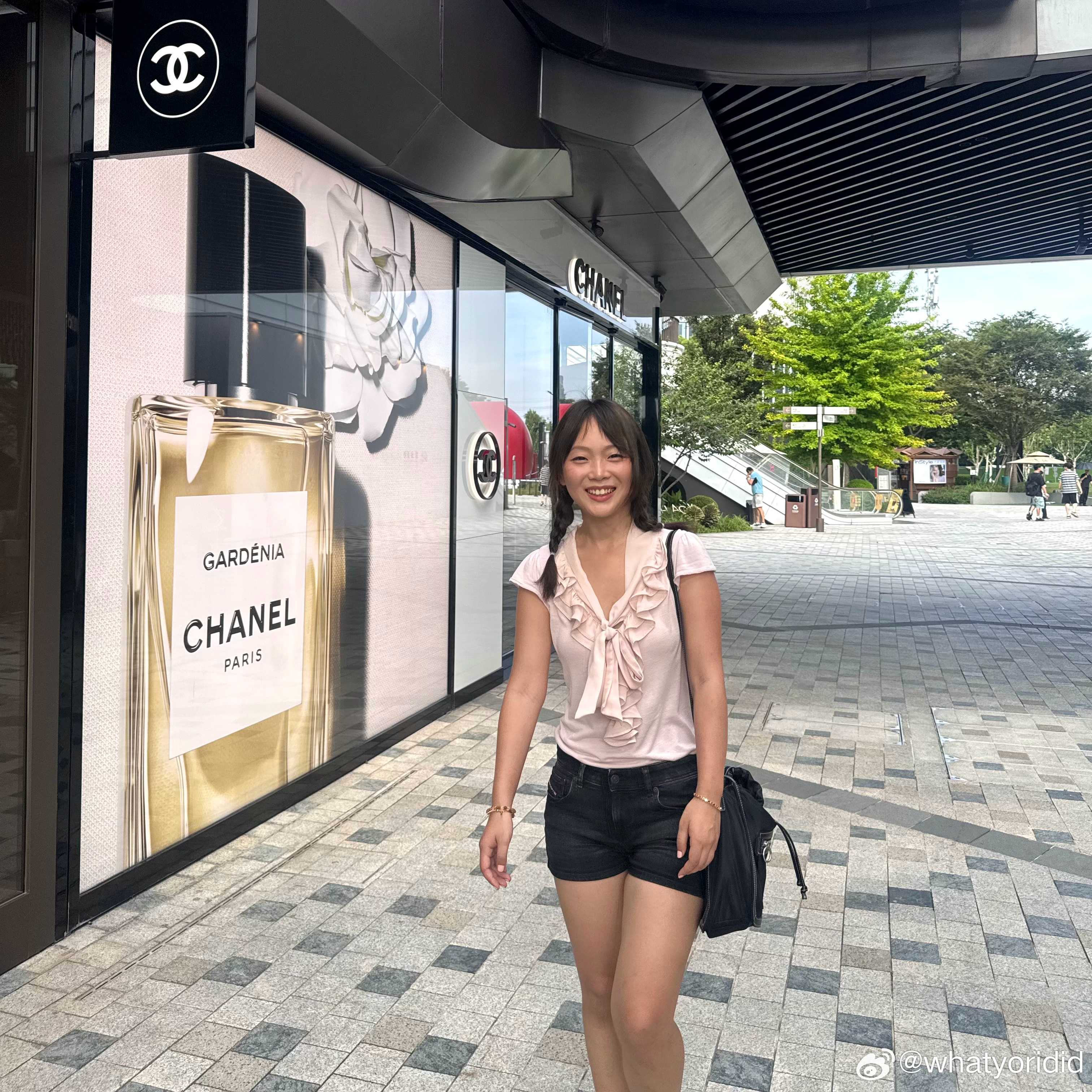 香奈儿女士 