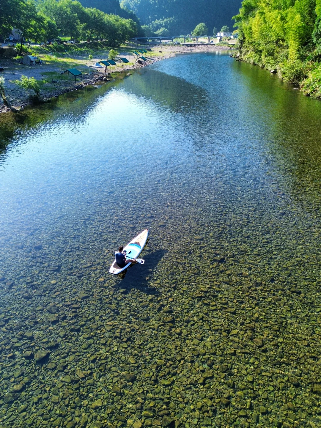 太透了🧊还以为在空中‼️车到水边好露营🏕