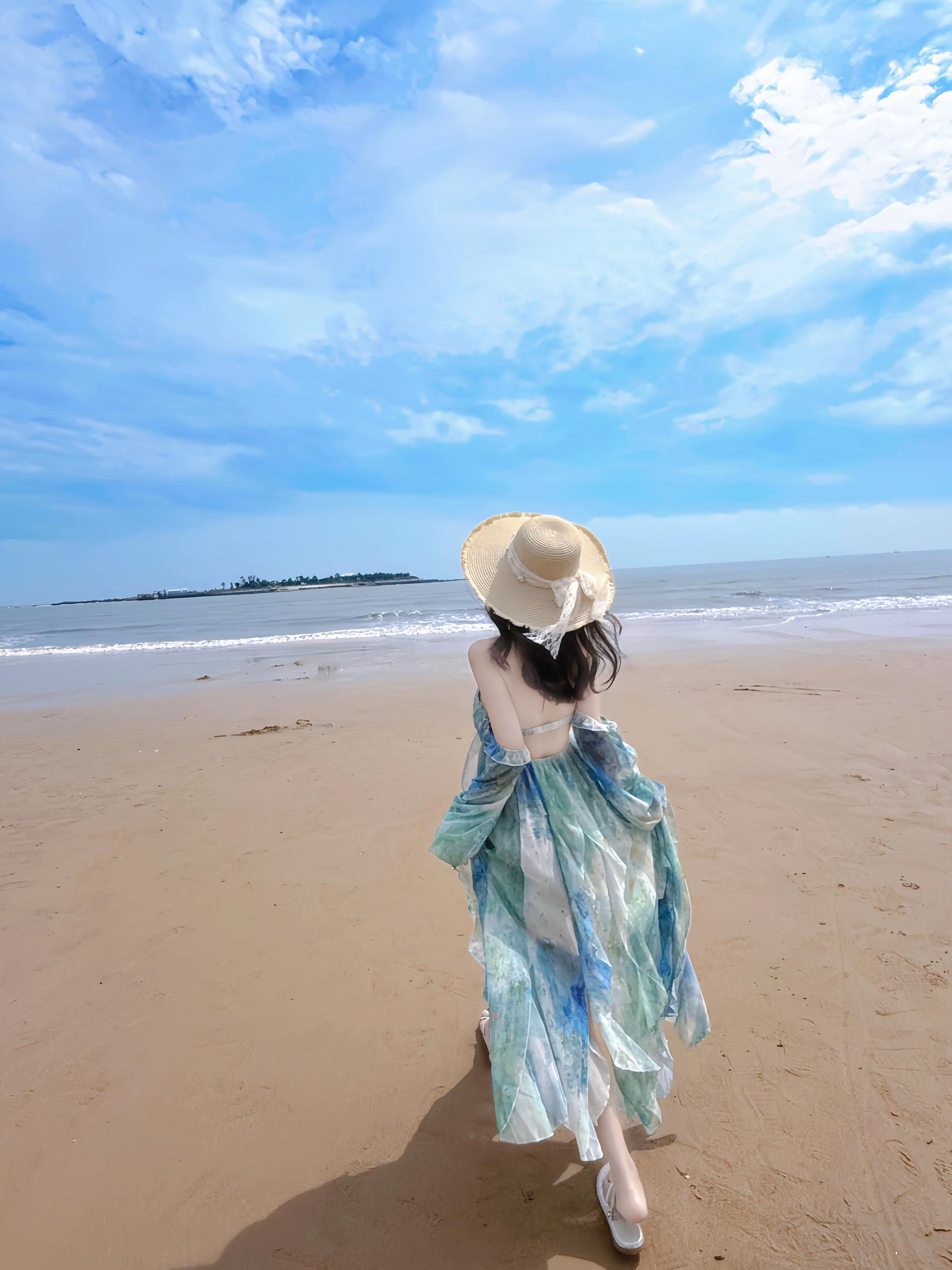 我以为是你不懂得 其实是我不值得。