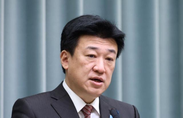 日本又吃了一闷棍，据共同社披露：中国已明确提出，要求日本企业在进口中国稀土时，提