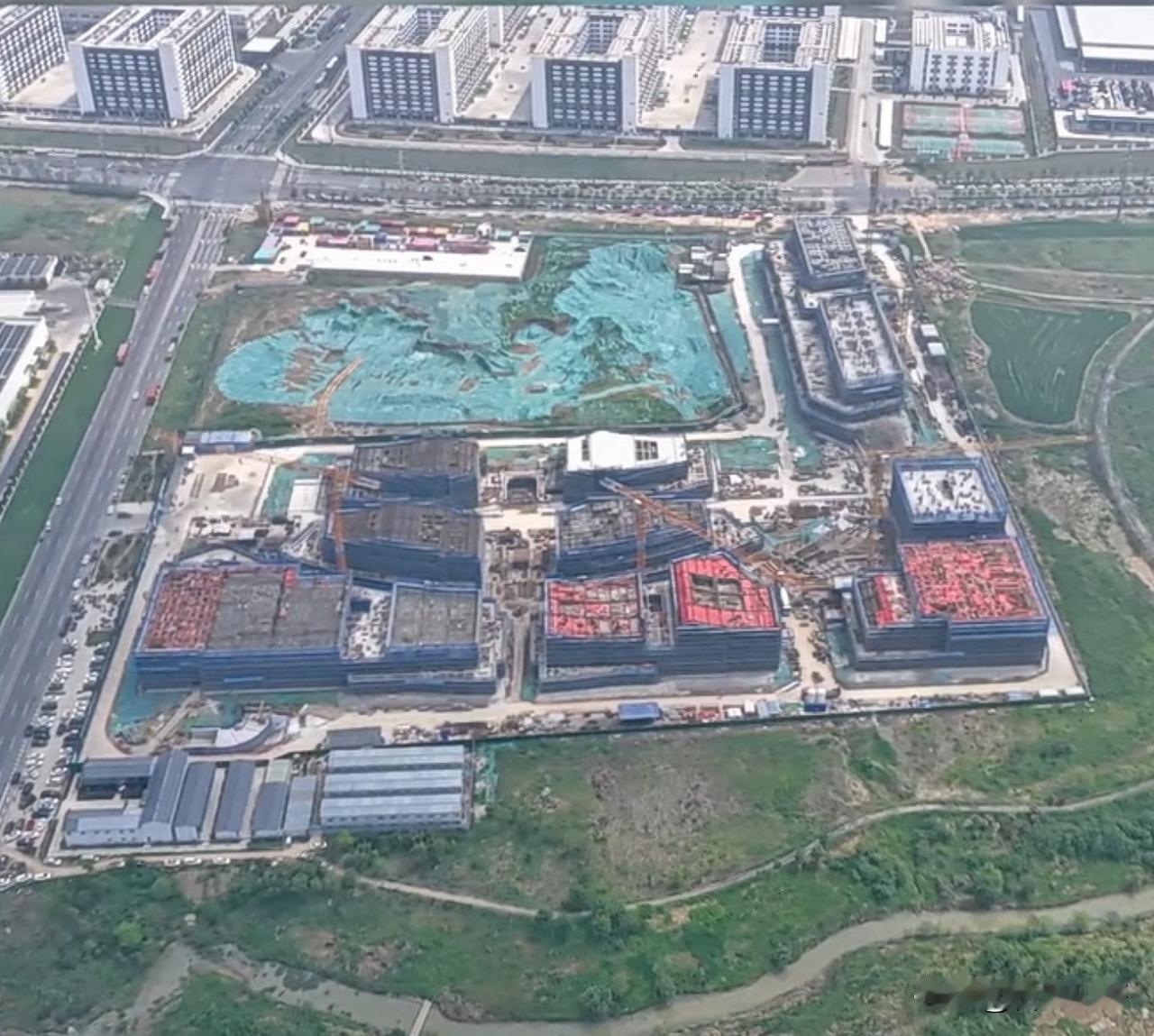 长丰这一商业综合体进入主体结构施工阶段

项目由长丰县乡村振兴投资集团有限公司承