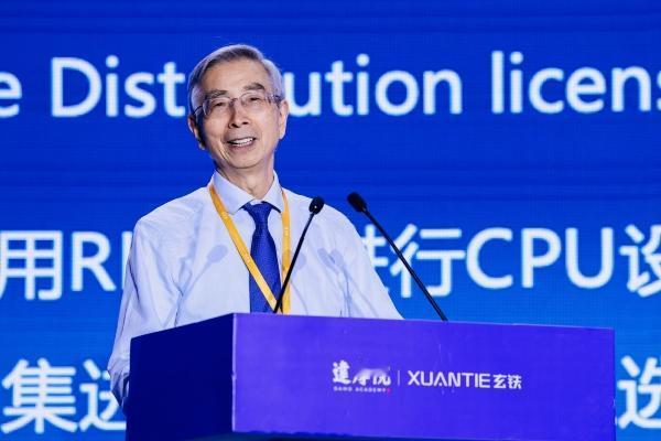 警惕ARM但也不代表又一窝蜂使用另一款美国芯片架构  又会被卡脖子的。近日，中国