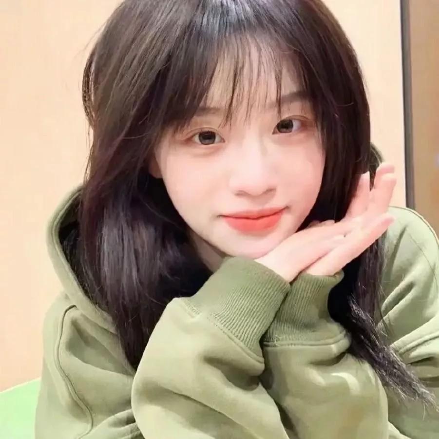 元气少女，温暖微笑，心动不已！💕少女感笑容 少女的笑容 美少女的微笑 元气满满