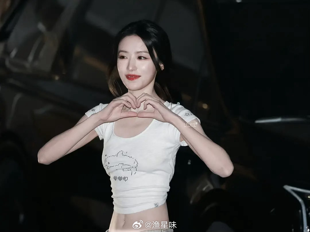 叶舒华是不是打了司美格鲁肽（减肥针）出道六年体重管理都不在线，但是25年突然就瘦