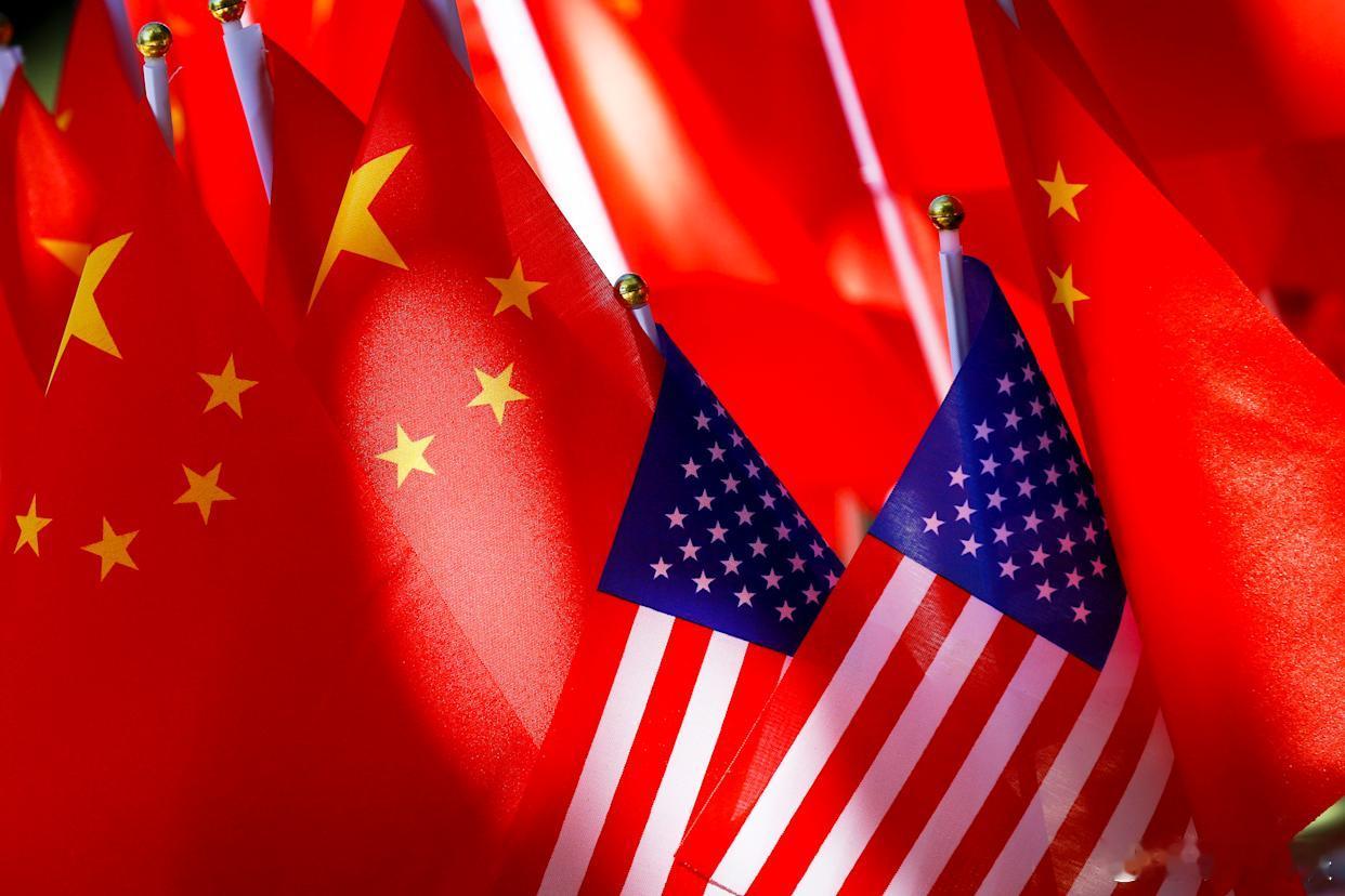 【中国抨击美国在计算机芯片领域的举动以及对学生签证的威胁】（美联社）——中国周一