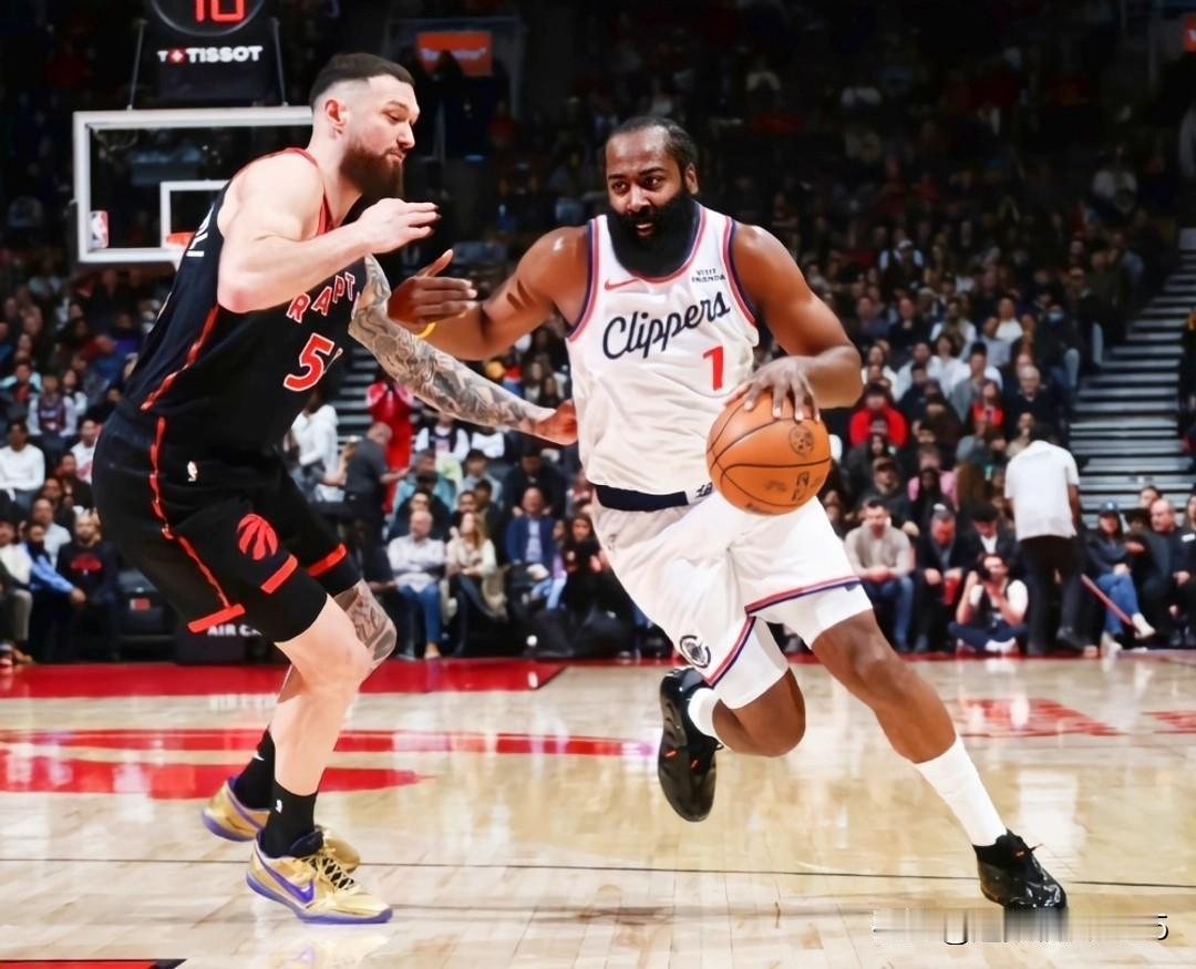 祝贺快船！终于杀进附加赛区，希望稳起，没快船的季后赛是美中不足的。

今日莱昂纳