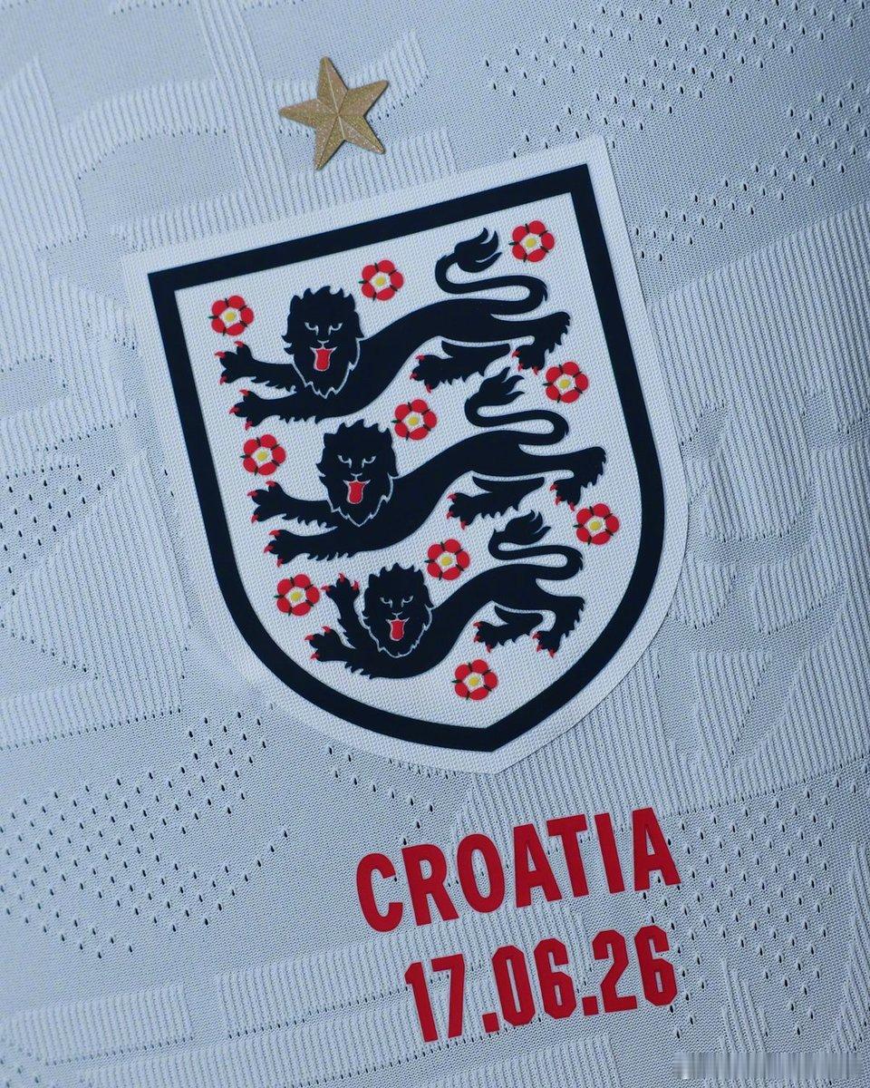 英格兰将在凌晨4点对阵克罗地亚⚽面对老迈的克罗地亚，感觉应该可以小胜👀ManU
