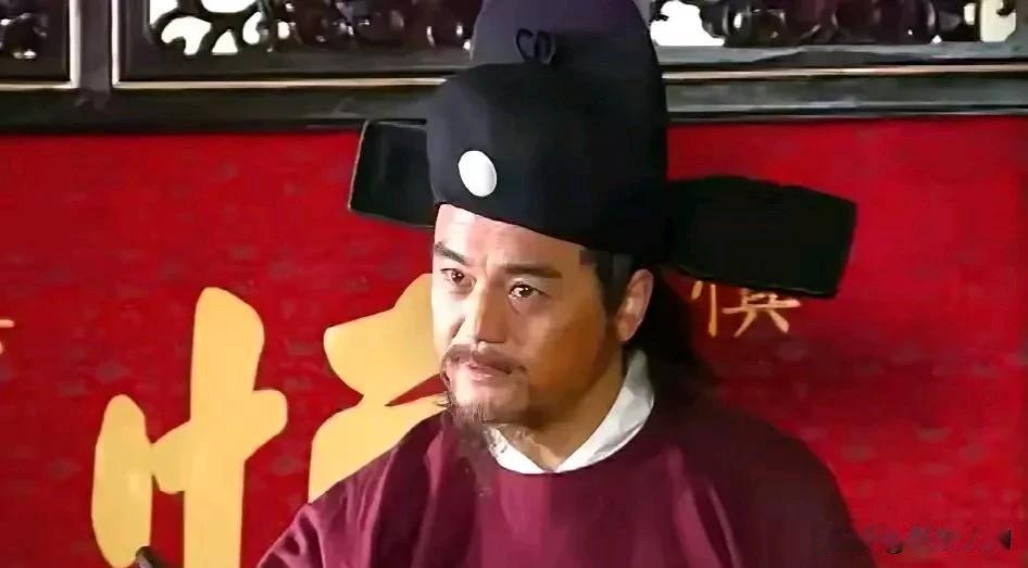 朱元璋杀胡惟庸是明初皇权与相权激烈冲突的必然结果，其深层原因涉及权力集中、政治清