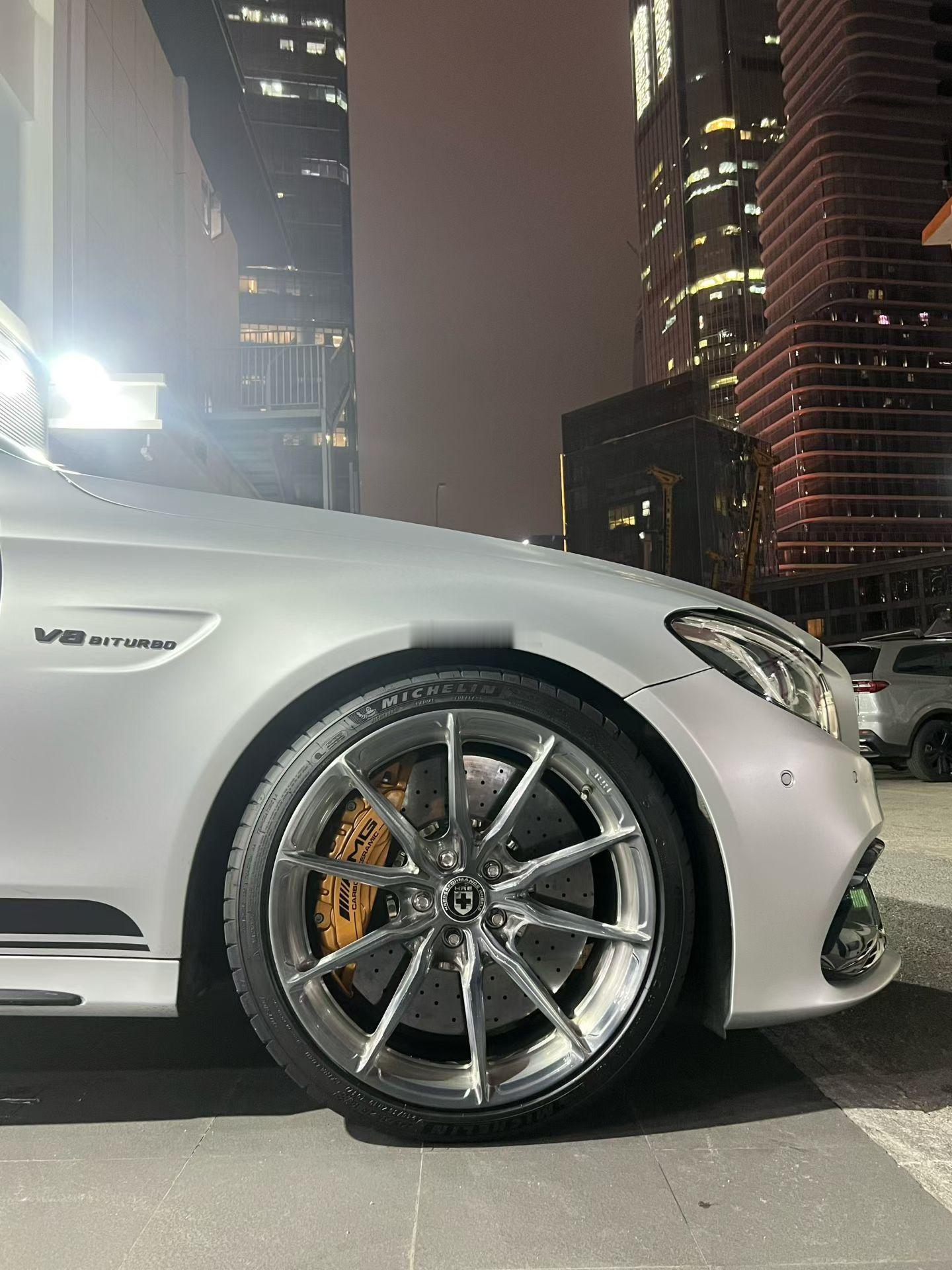 奔驰C63S 升级19寸全新 TLFW  定制锻造质保5年，售后无忧全新曼固螺丝