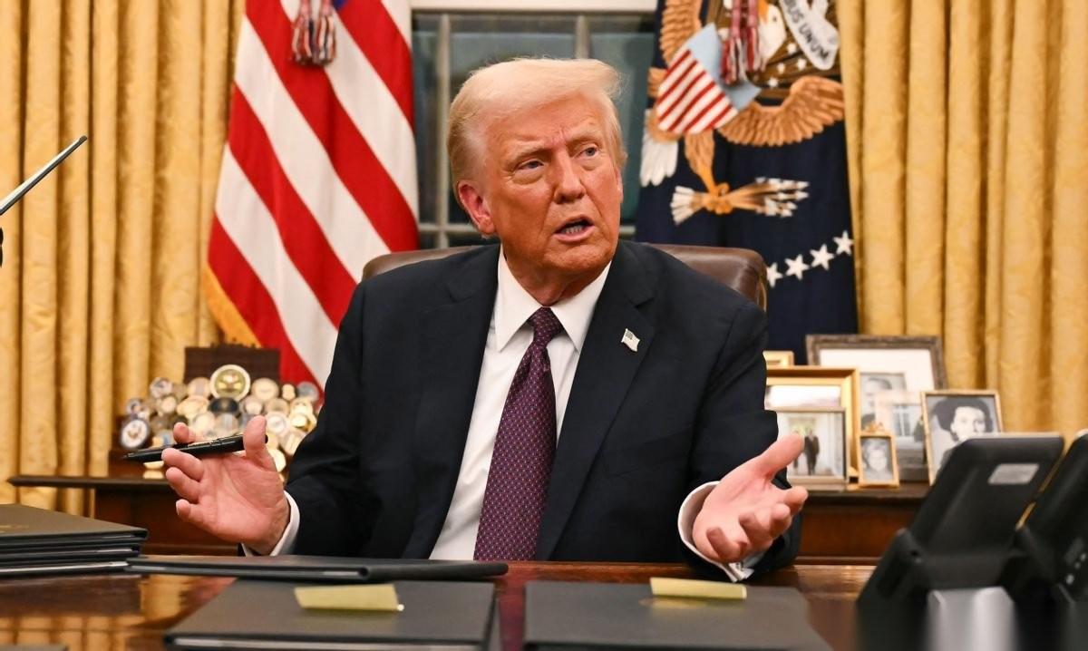 特朗普放话给中国，不要敬酒不吃吃罚酒，现在立刻确定自己访华的具体时间，要不然会有